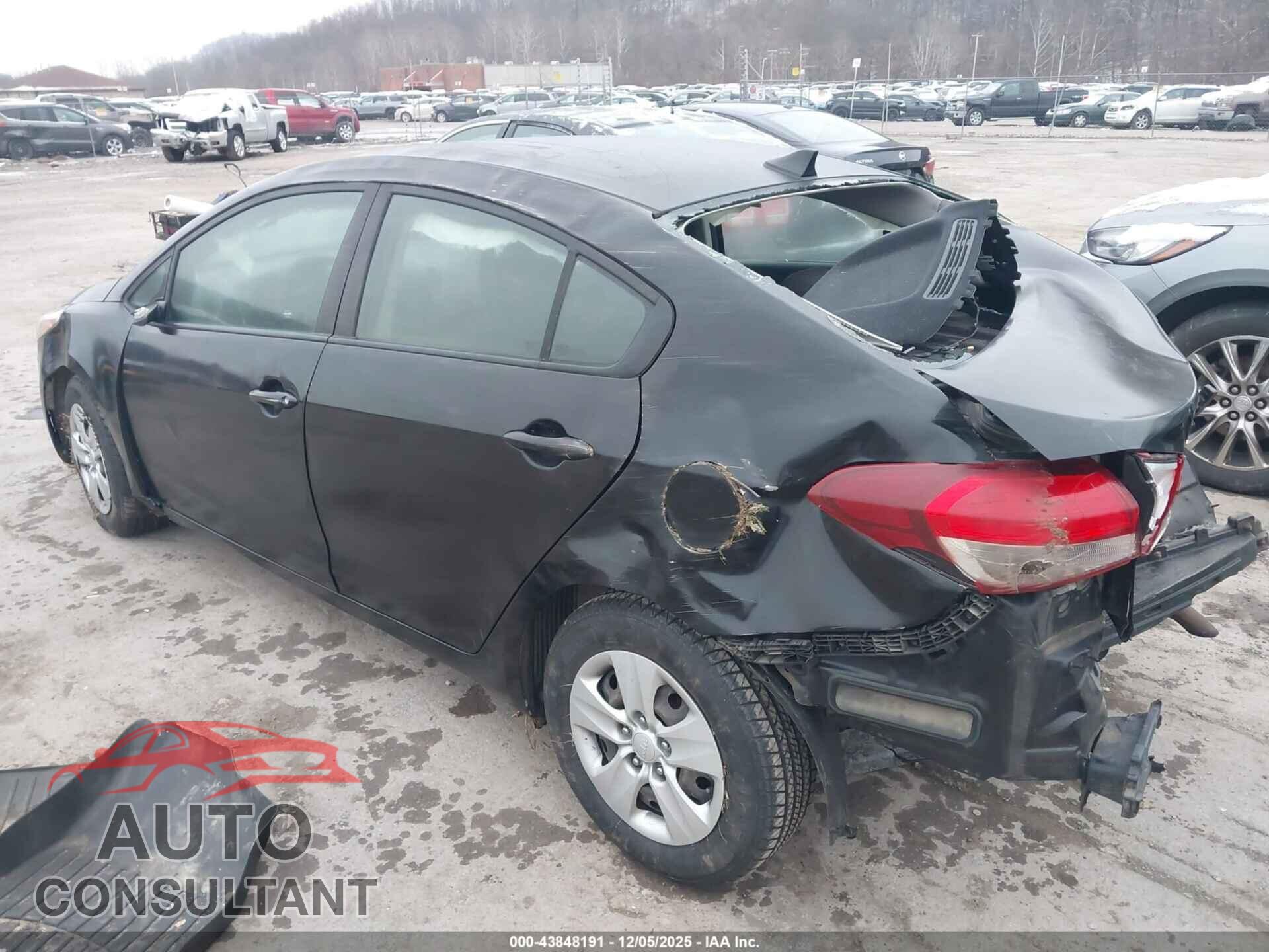 KIA FORTE 2017 - 3KPFK4A71HE087952