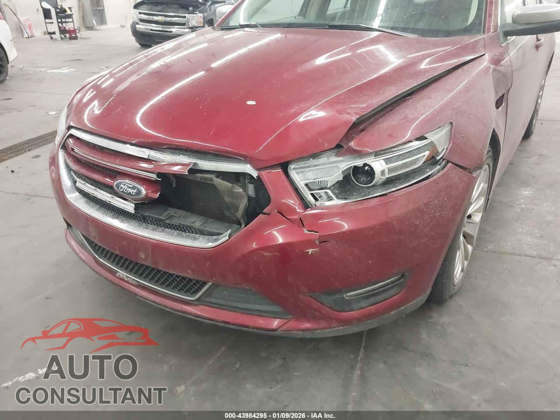 FORD TAURUS 2017 - 1FAHP2F82HG113772