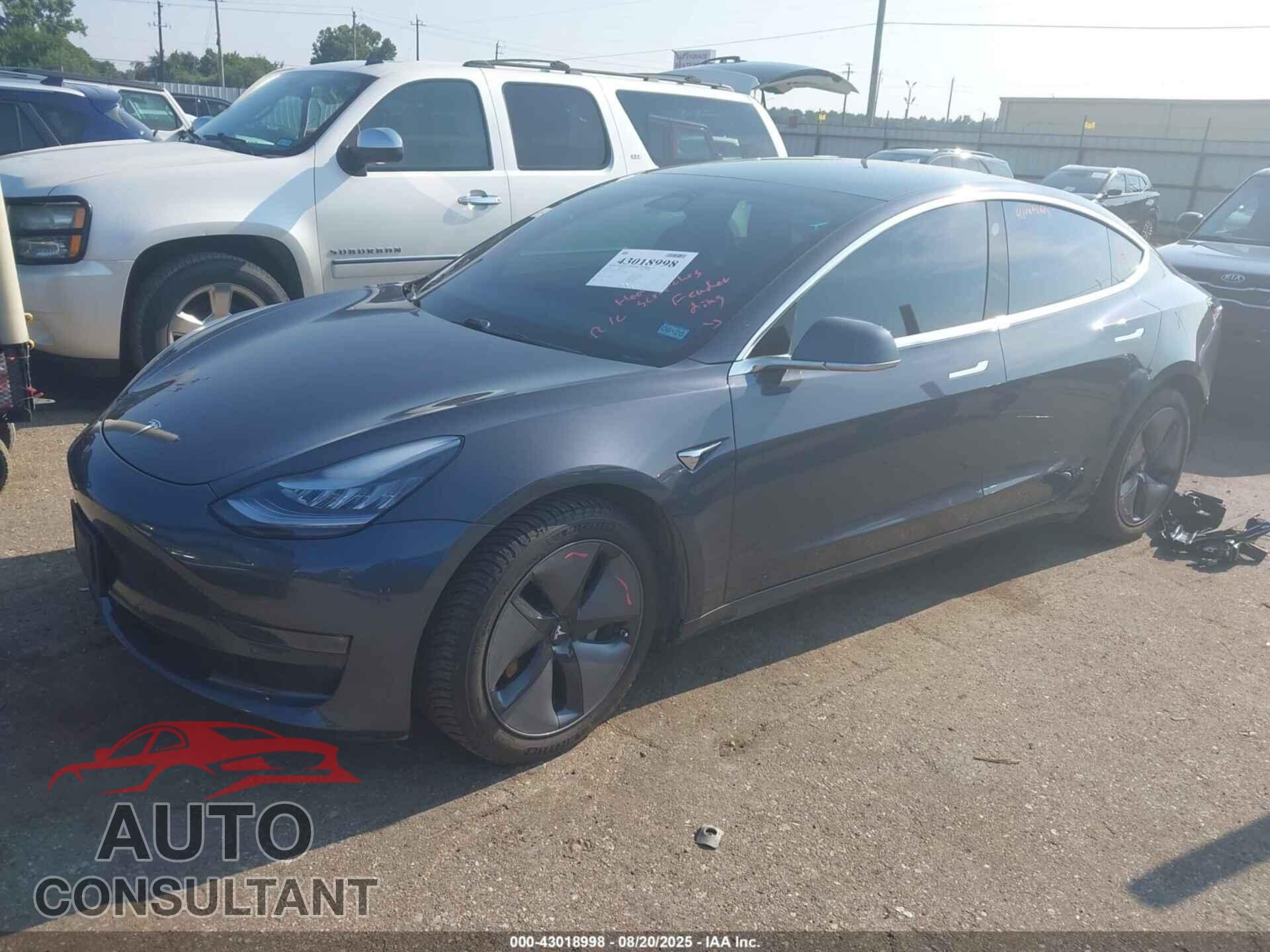 TESLA MODEL 3 2019 - 5YJ3E1EB5KF386174