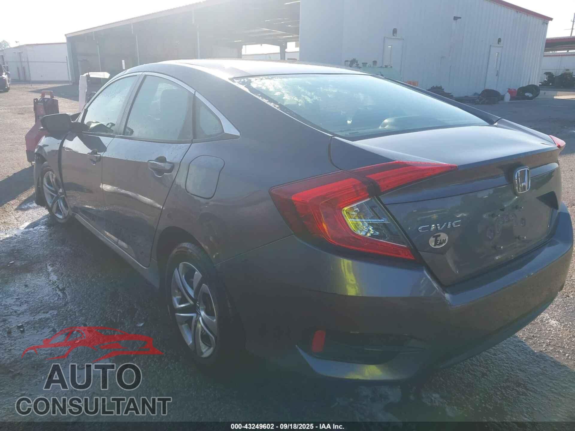 HONDA CIVIC 2017 - 19XFC2F55HE008811
