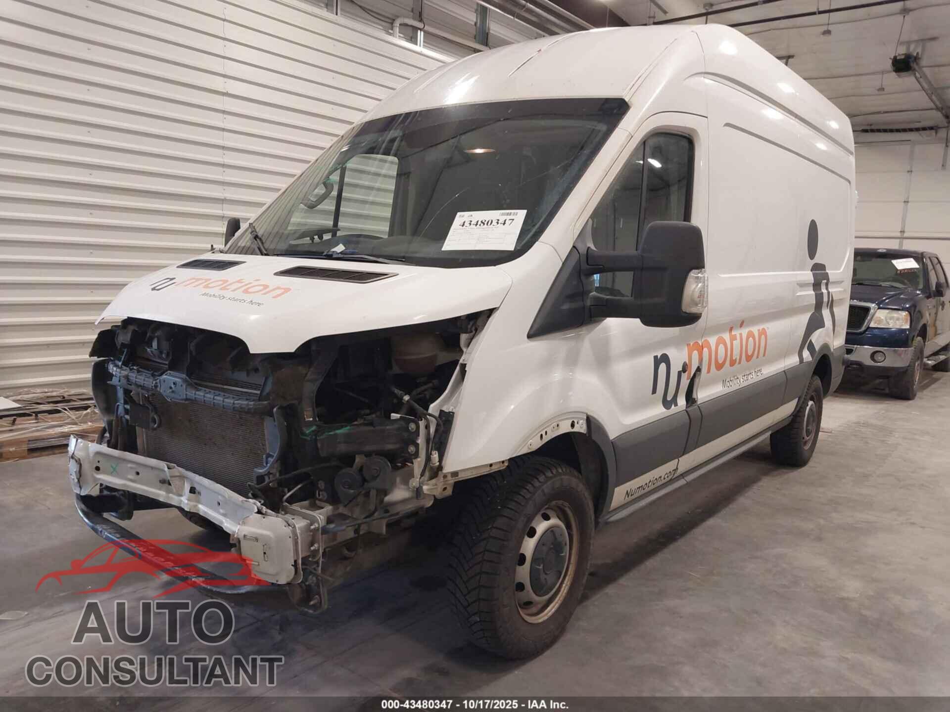 FORD TRANSIT-250 2015 - 1FTNR2XM7FKB31360
