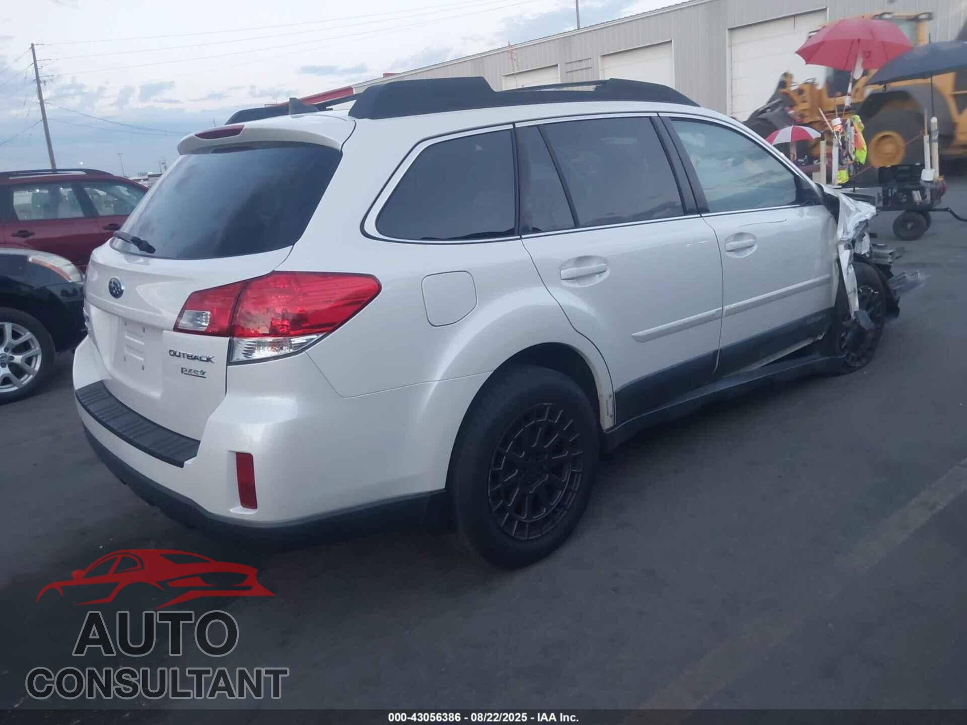 SUBARU OUTBACK 2014 - 4S4BRBLC8E3211187