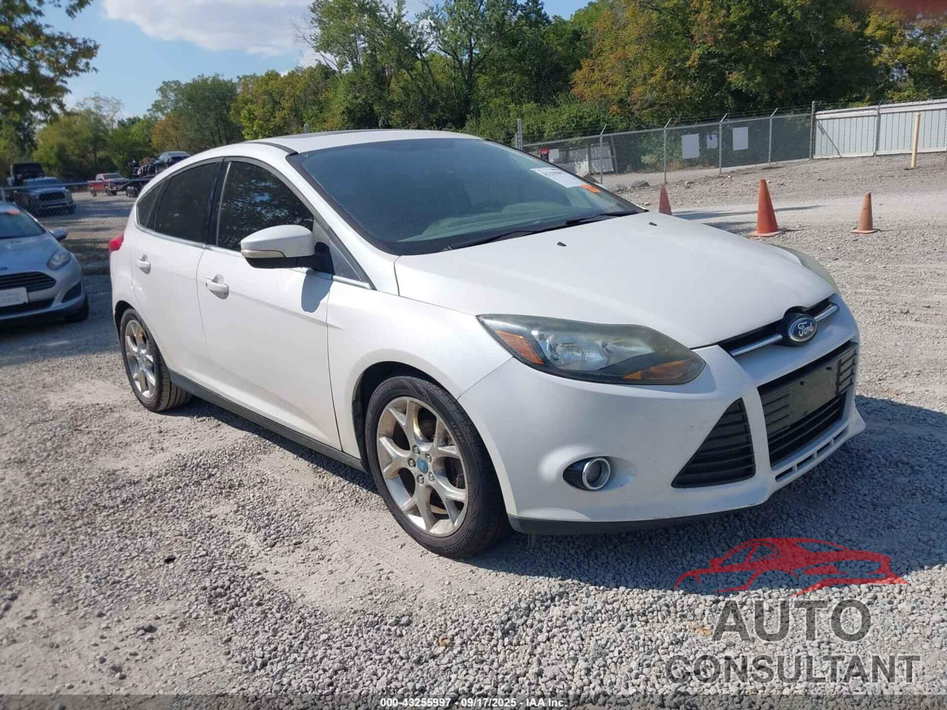 FORD FOCUS 2012 - 1FAHP3N21CL475725