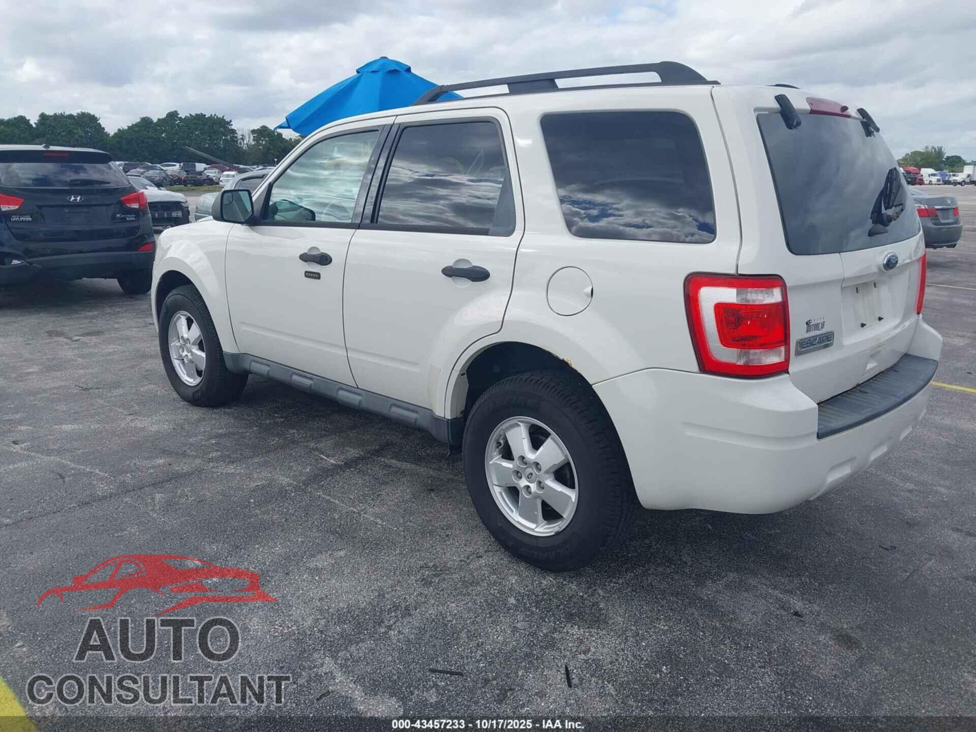 FORD ESCAPE 2012 - 1FMCU9D72CKB92538