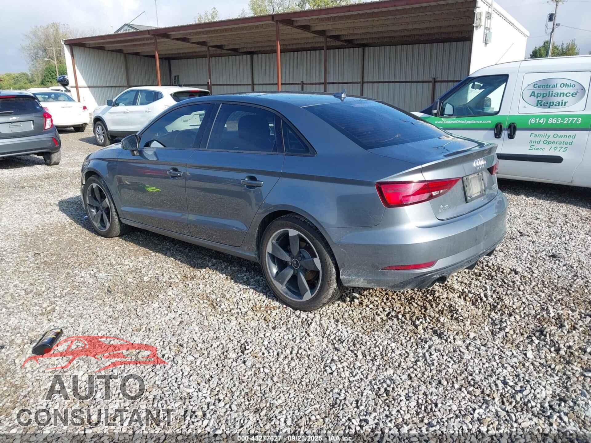 AUDI A3 2017 - WAUB8GFF7H1012297