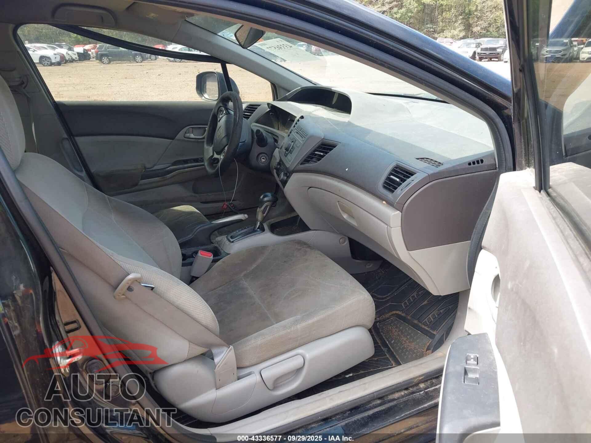 HONDA CIVIC 2012 - 19XFB2F51CE059363