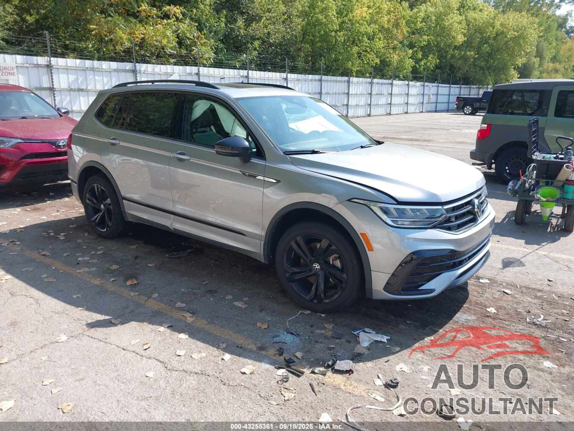 VOLKSWAGEN TIGUAN 2024 - 3VV8B7AX3RM044278