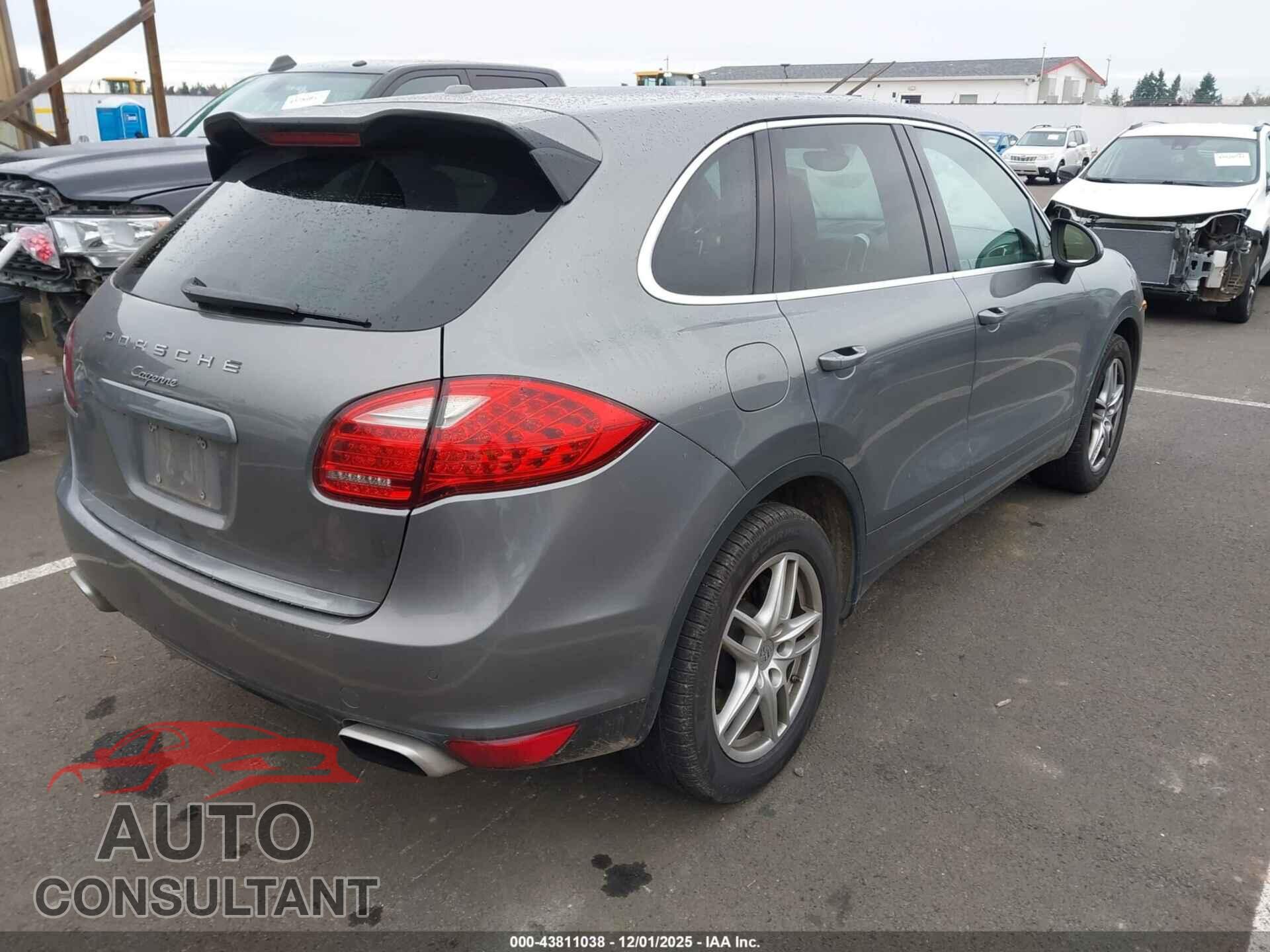 PORSCHE CAYENNE 2012 - WP1AA2A21CLA02886