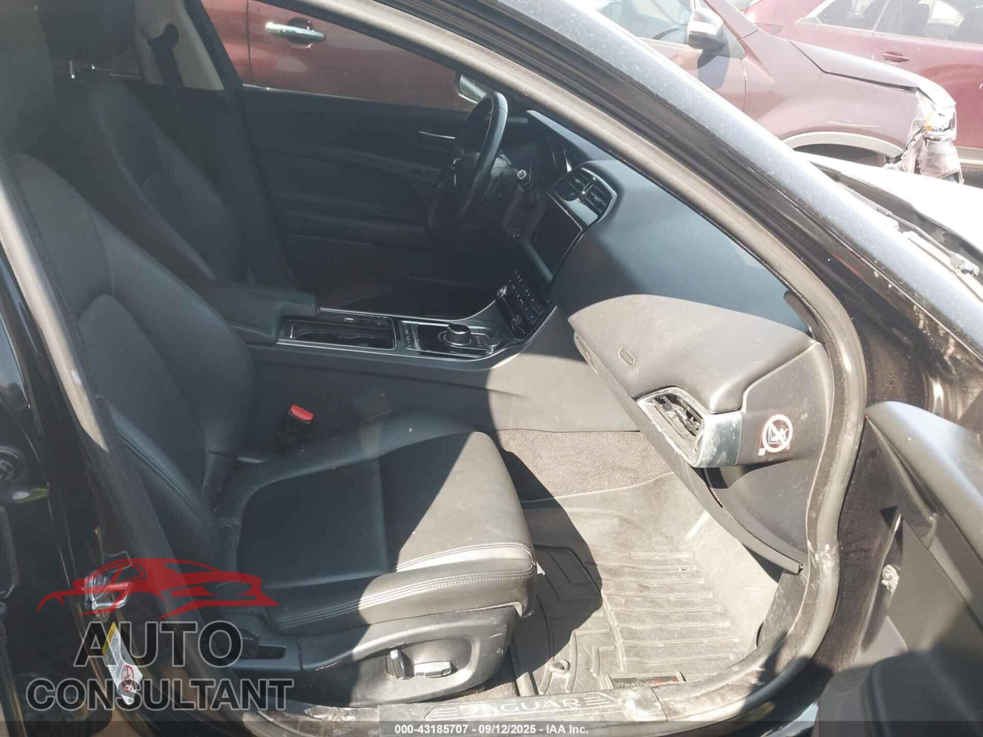 JAGUAR XE 2019 - SAJAS4FX4KCP51101