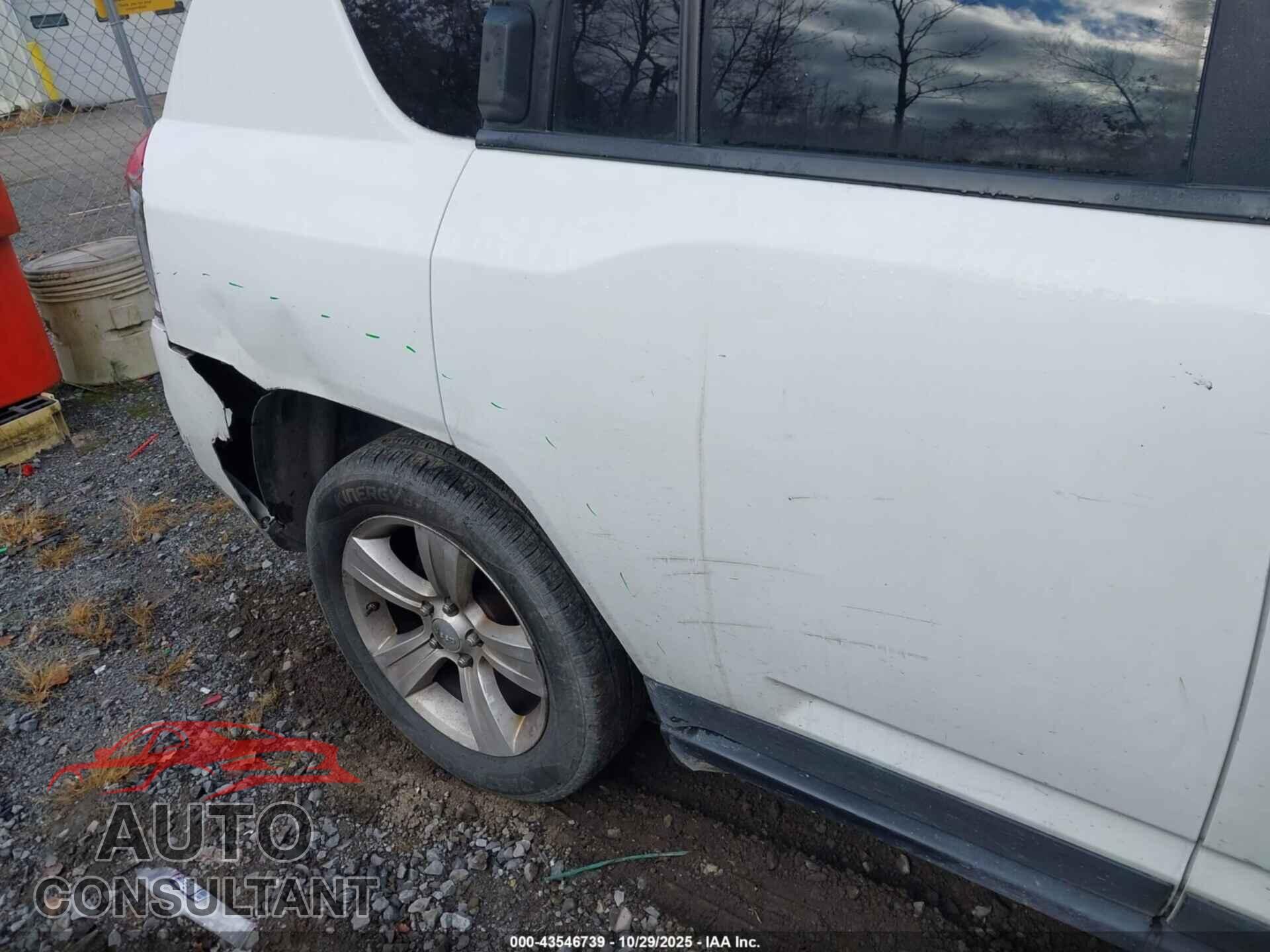 JEEP COMPASS 2012 - 1C4NJDEB2CD658114
