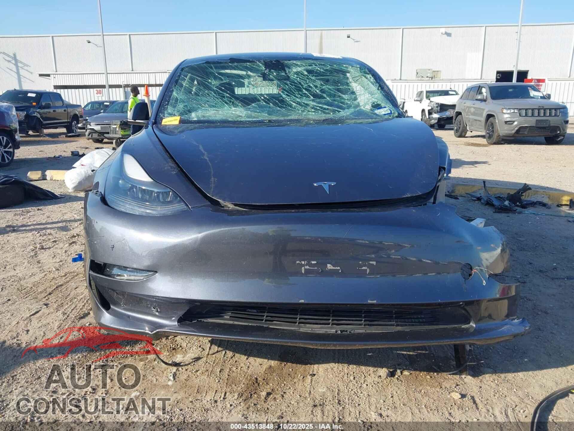 TESLA MODEL 3 2023 - 5YJ3E1EA2PF696264