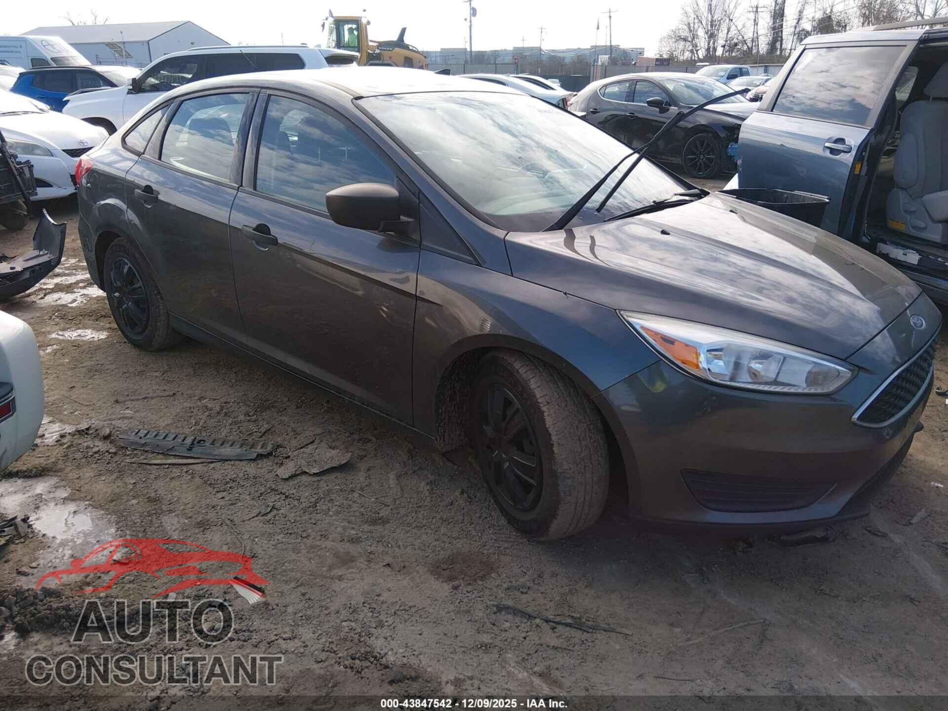 FORD FOCUS 2016 - 1FADP3E24GL237906