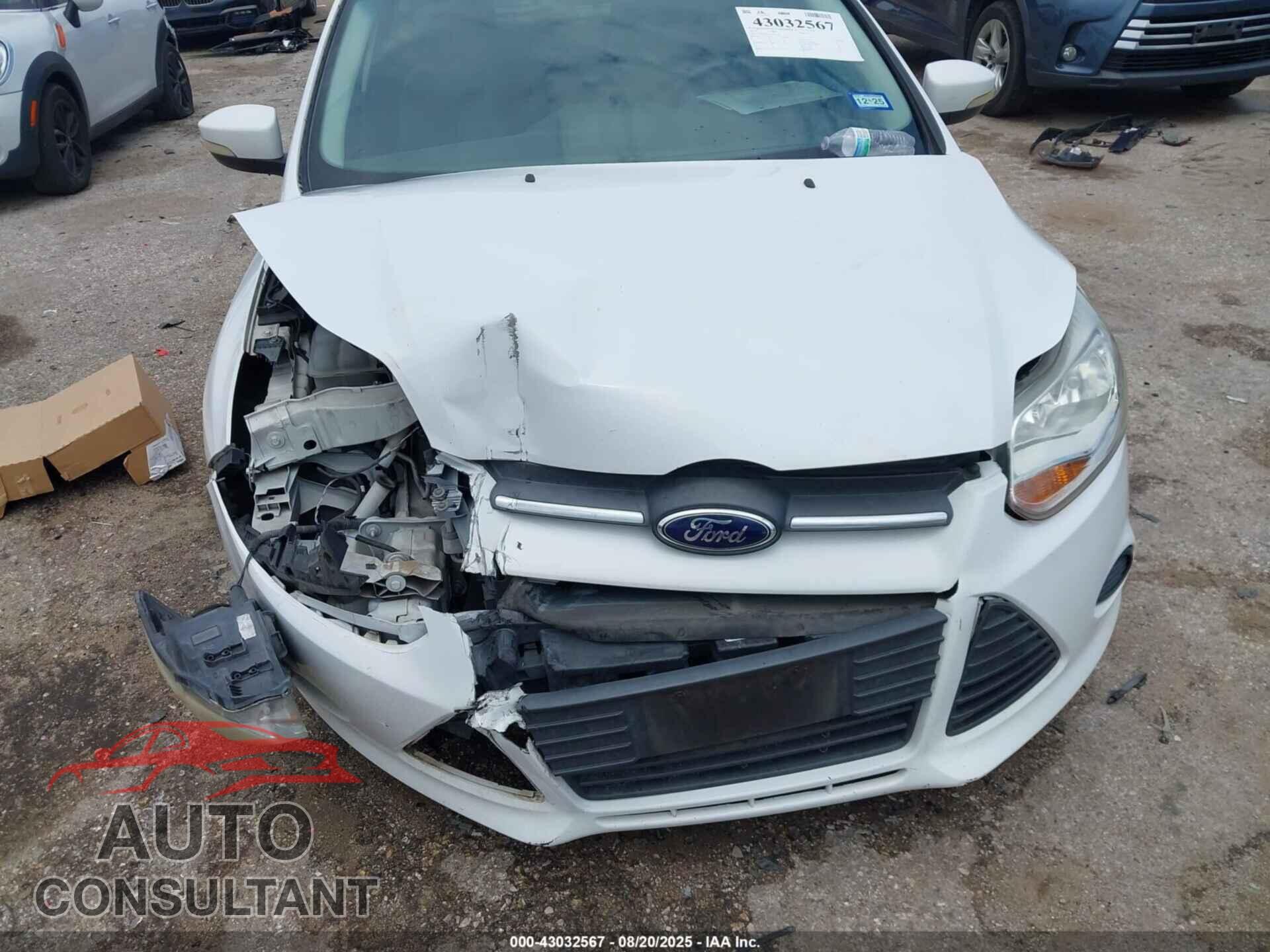 FORD FOCUS 2014 - 1FADP3K27EL393181