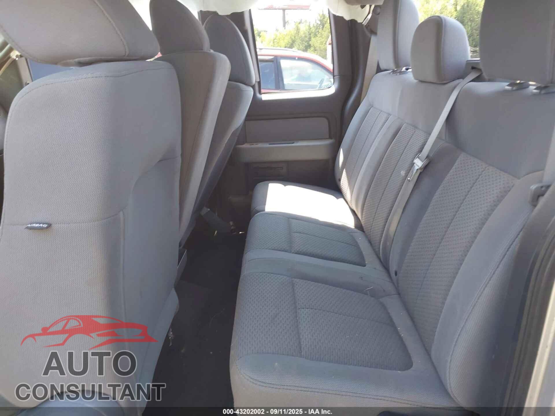 FORD F-150 2011 - 1FTFX1CF4BFA14477