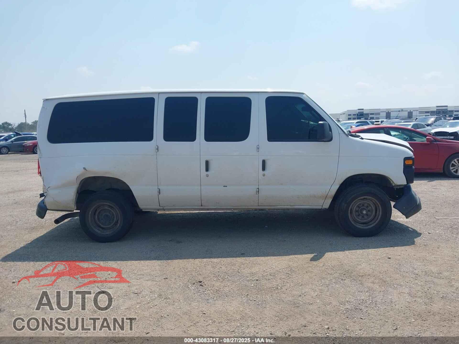 FORD E-350 SUPER DUTY 2013 - 1FBNE3BL0DDB13613