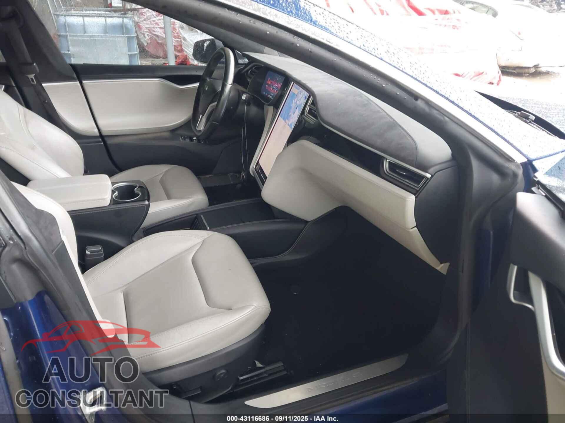 TESLA MODEL S 2015 - 5YJSA1E29FF118130