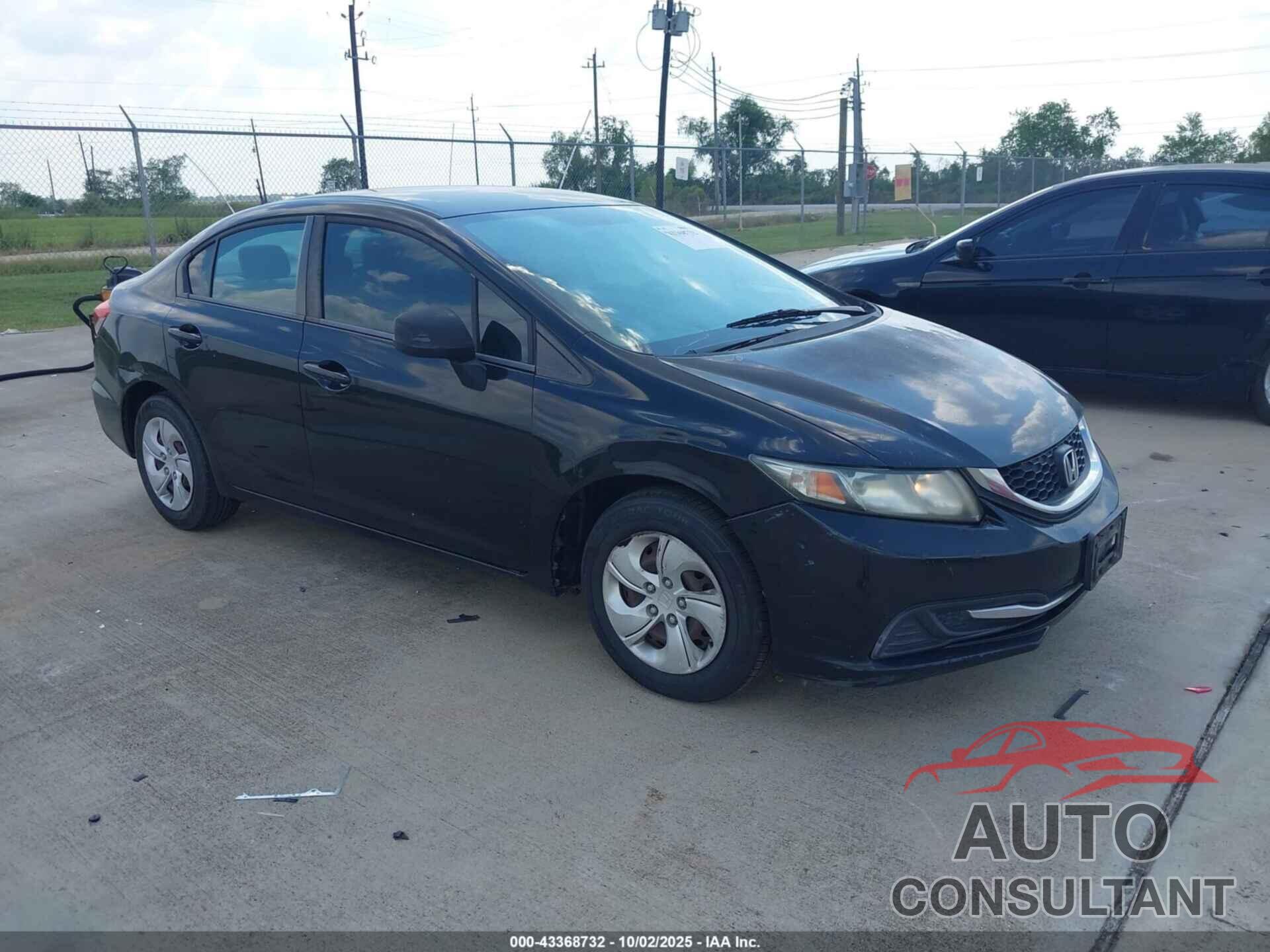 HONDA CIVIC 2013 - 2HGFB2F58DH558376