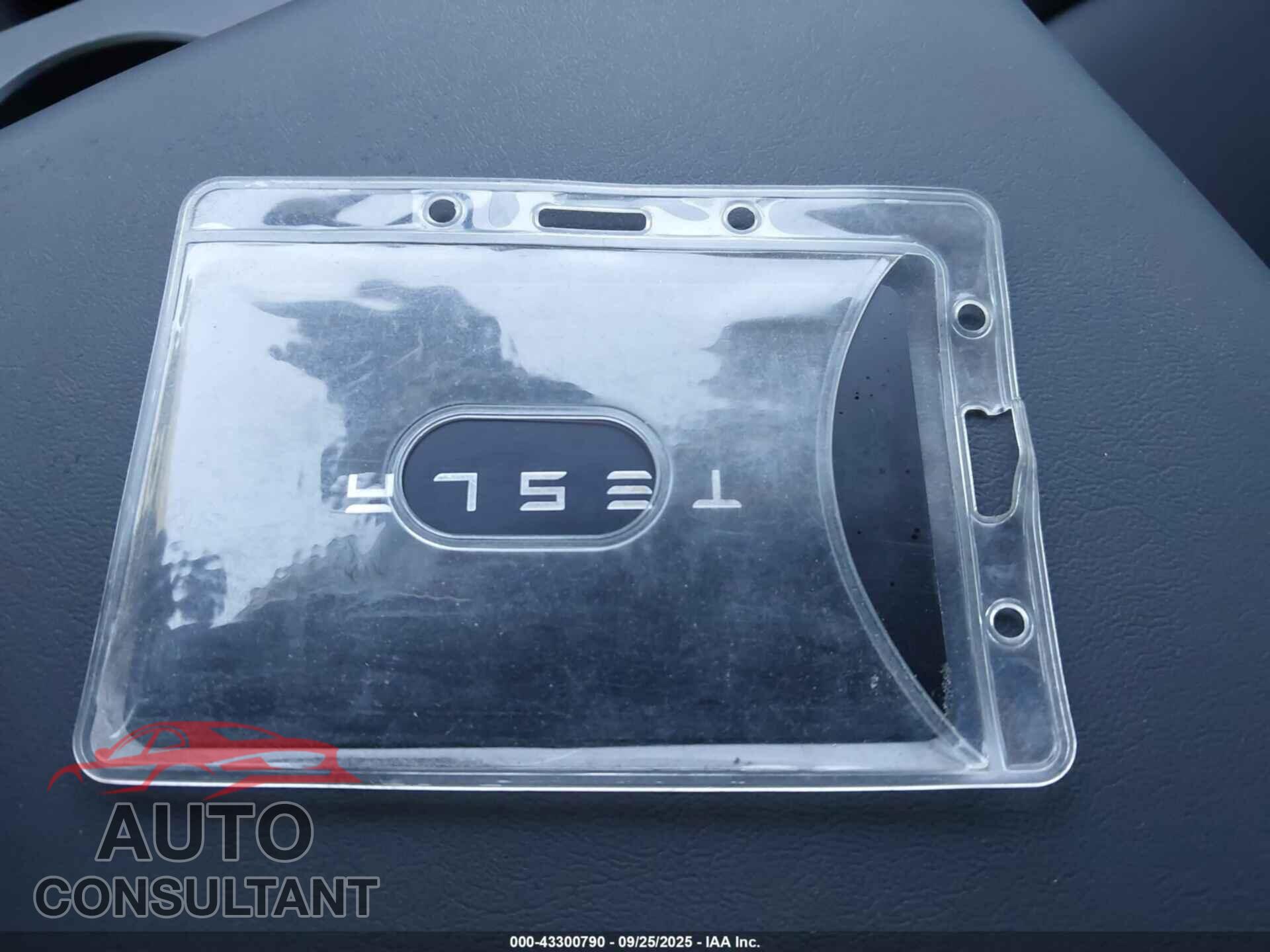 TESLA MODEL 3 2023 - 5YJ3E1EA6PF598242