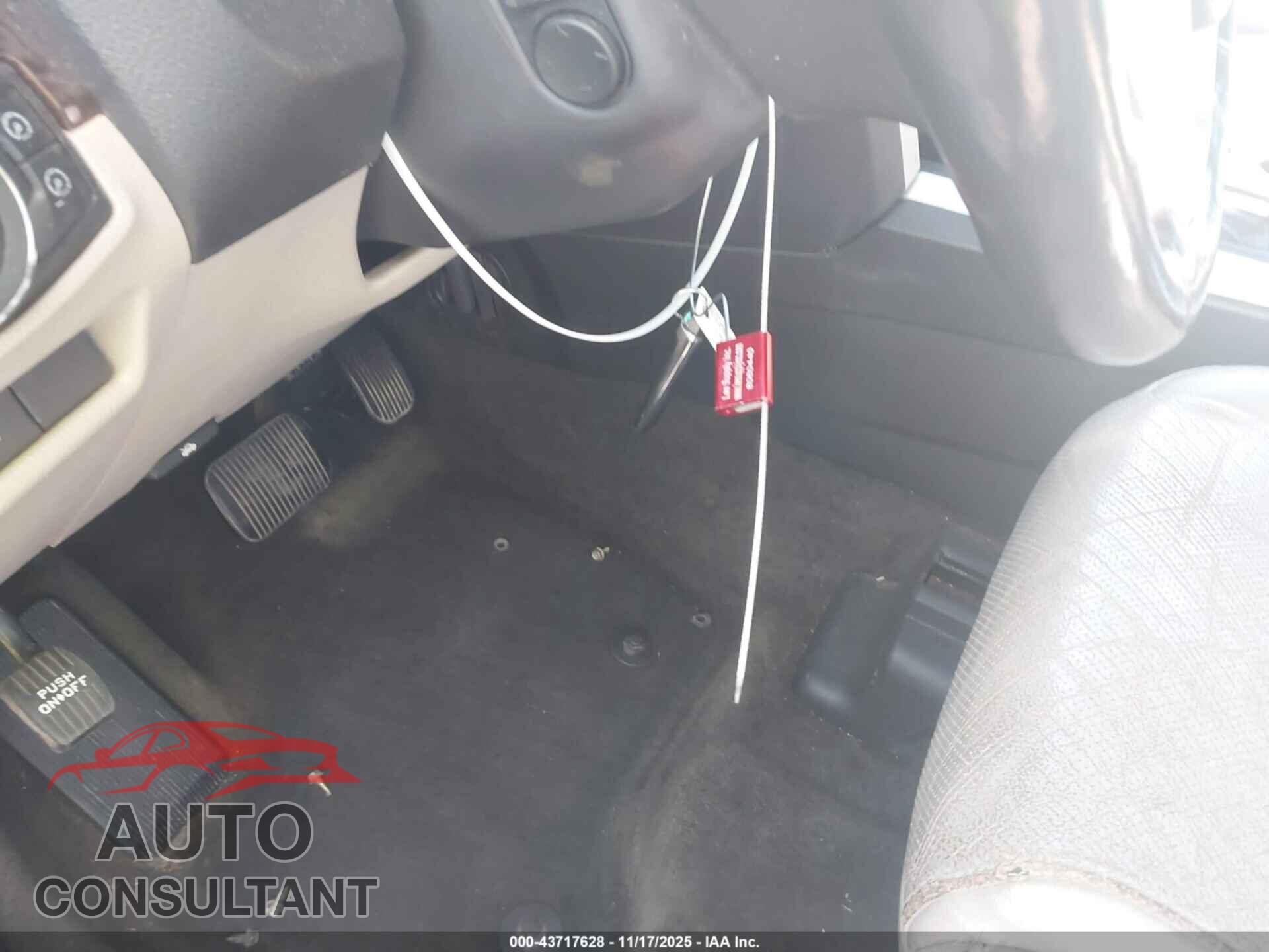FORD EXPLORER 2013 - 1FM5K7F82DGC38883