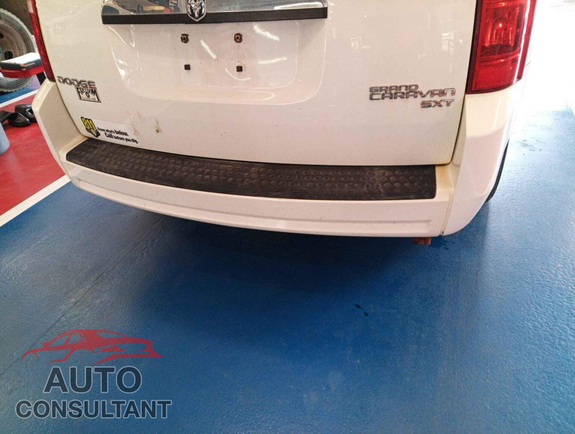 DODGE GRAND CARAVAN 2010 - 2D4RN5D15AR291176