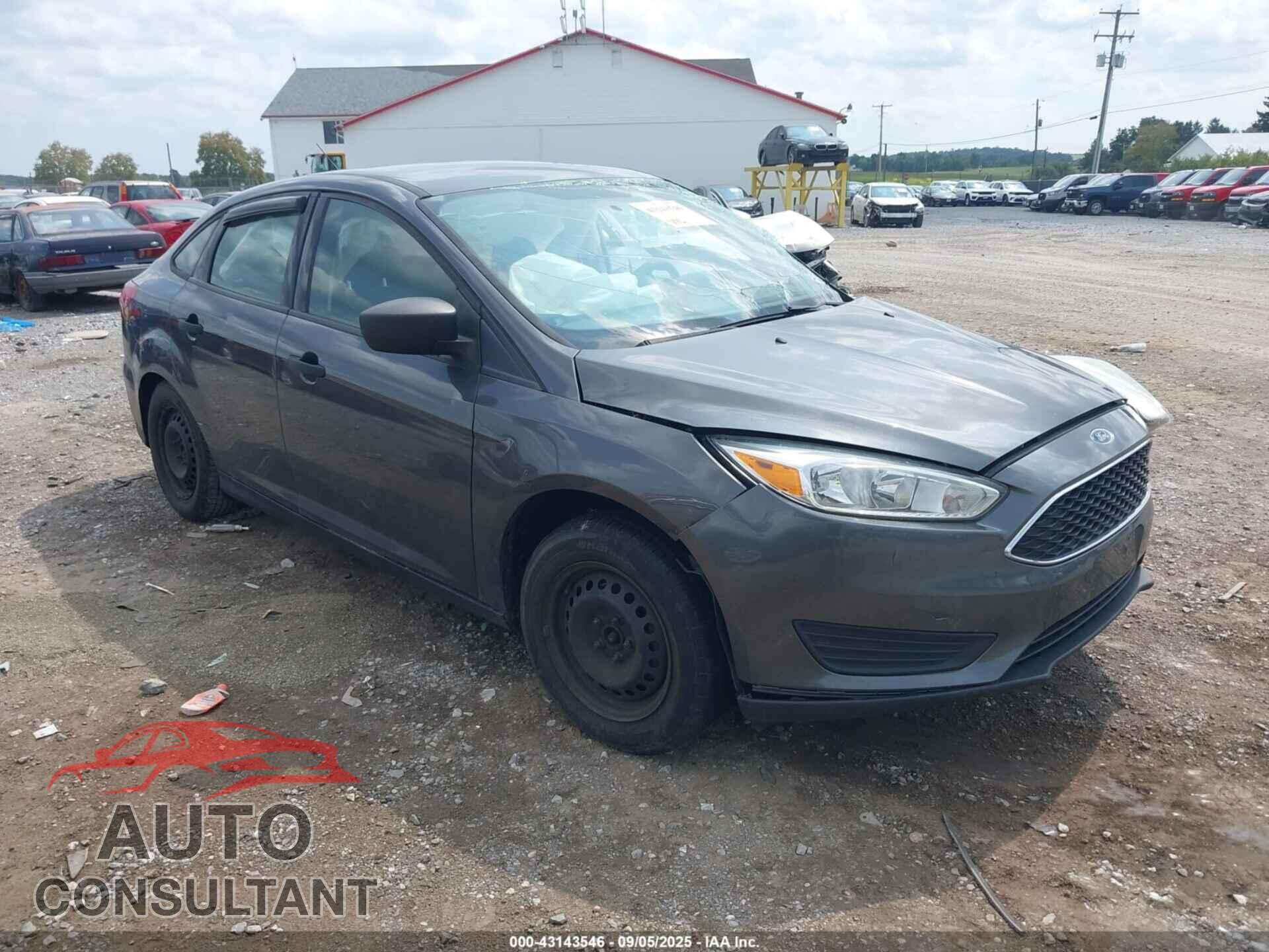 FORD FOCUS 2017 - 1FADP3E26HL274294