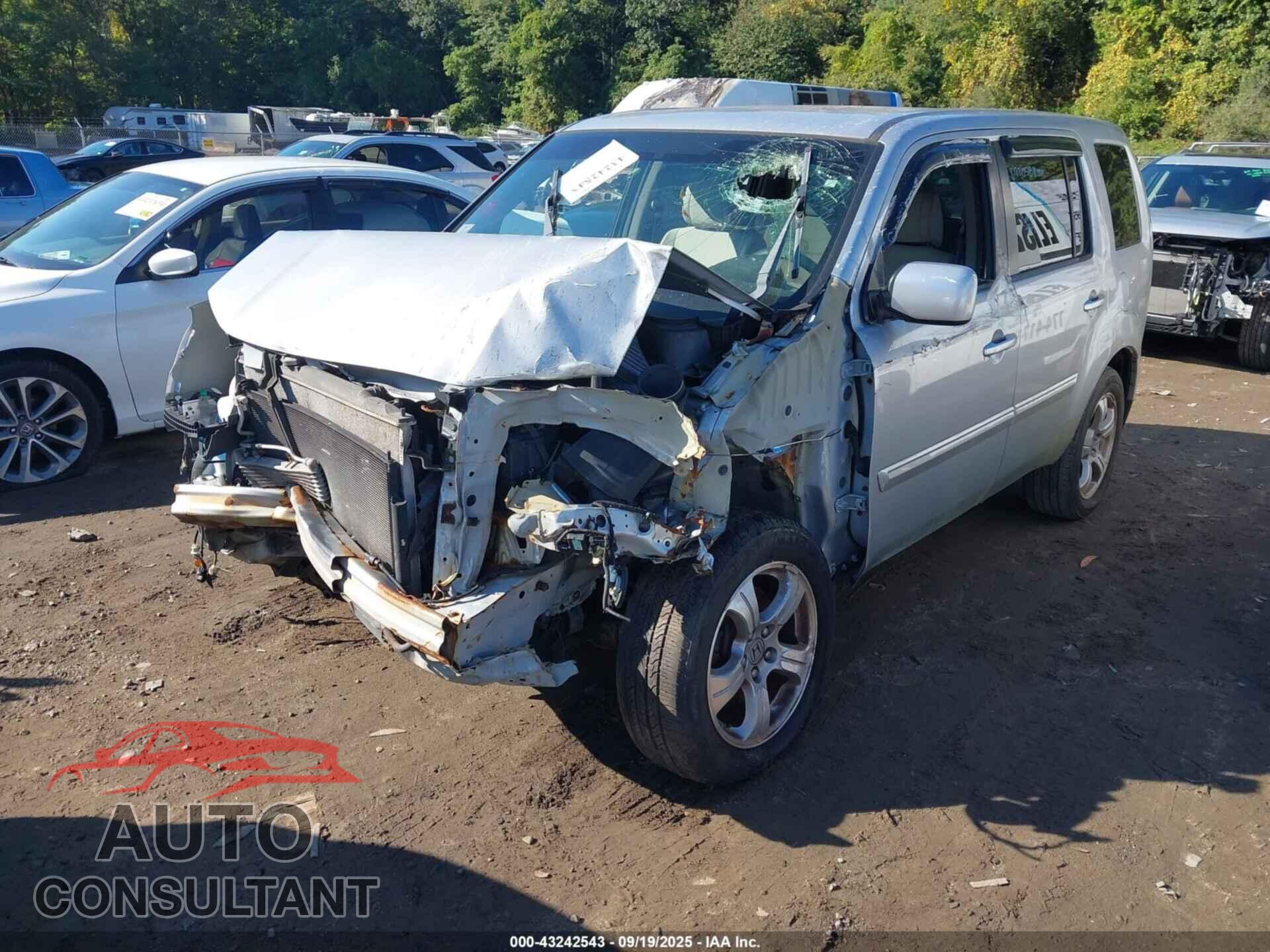 HONDA PILOT 2012 - 5FNYF4H49CB012783