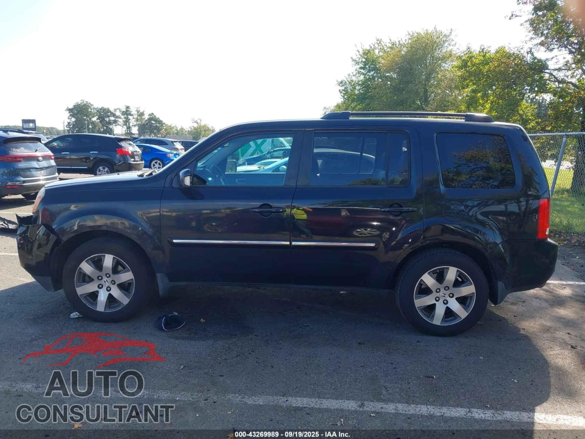 HONDA PILOT 2014 - 5FNYF4H92EB032579