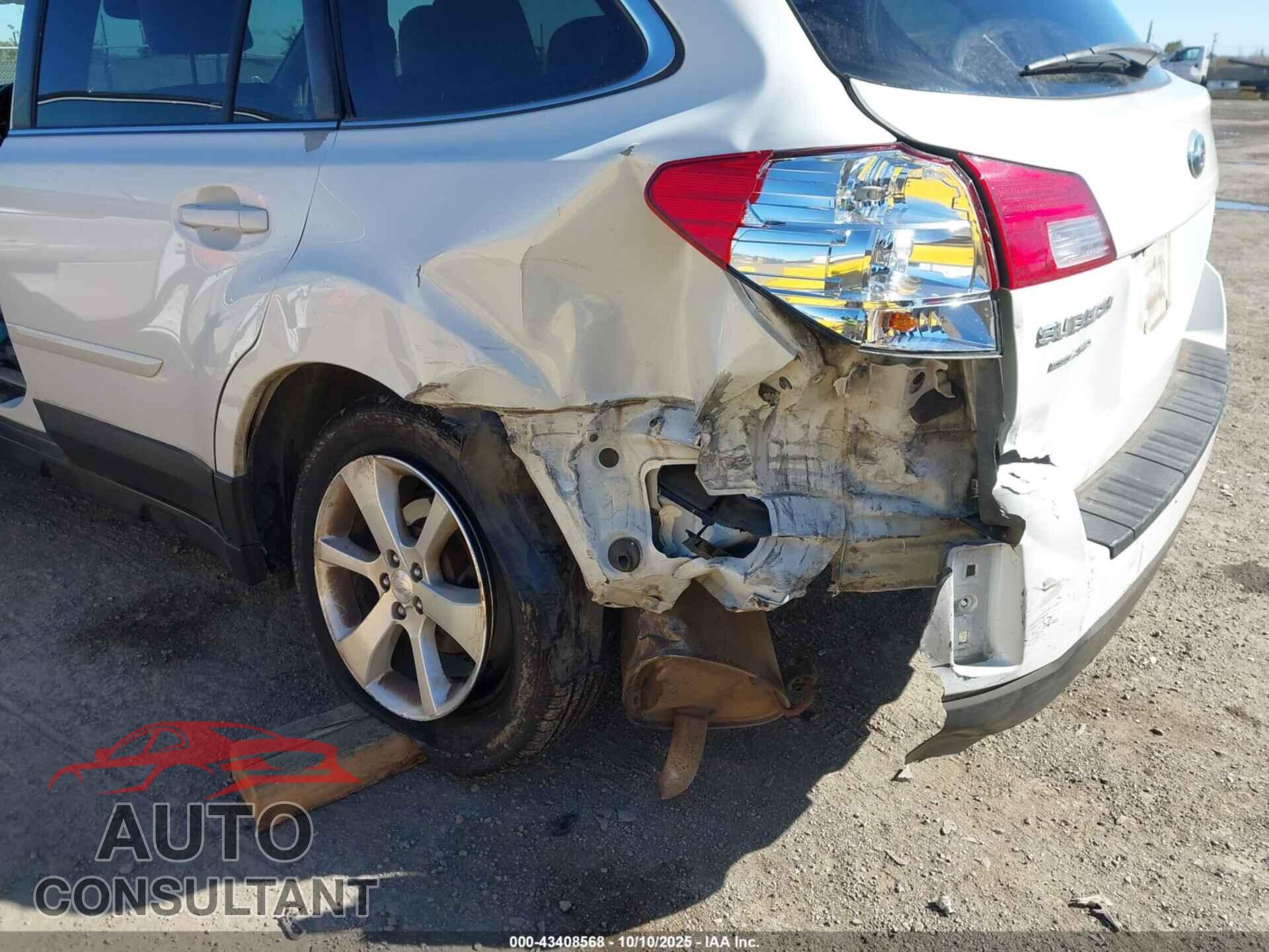 SUBARU OUTBACK 2013 - 4S4BRDPC1D2260435