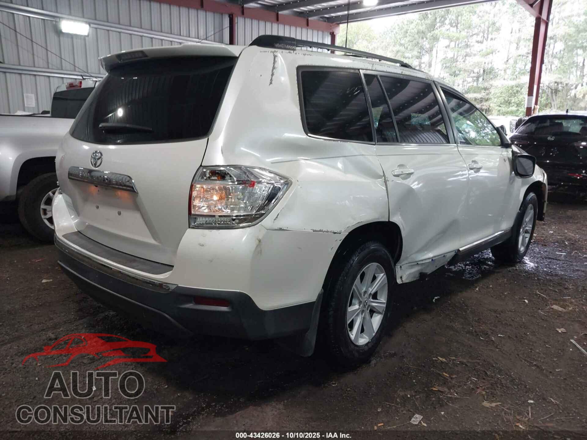 TOYOTA HIGHLANDER 2013 - 5TDZA3EH8DS043847