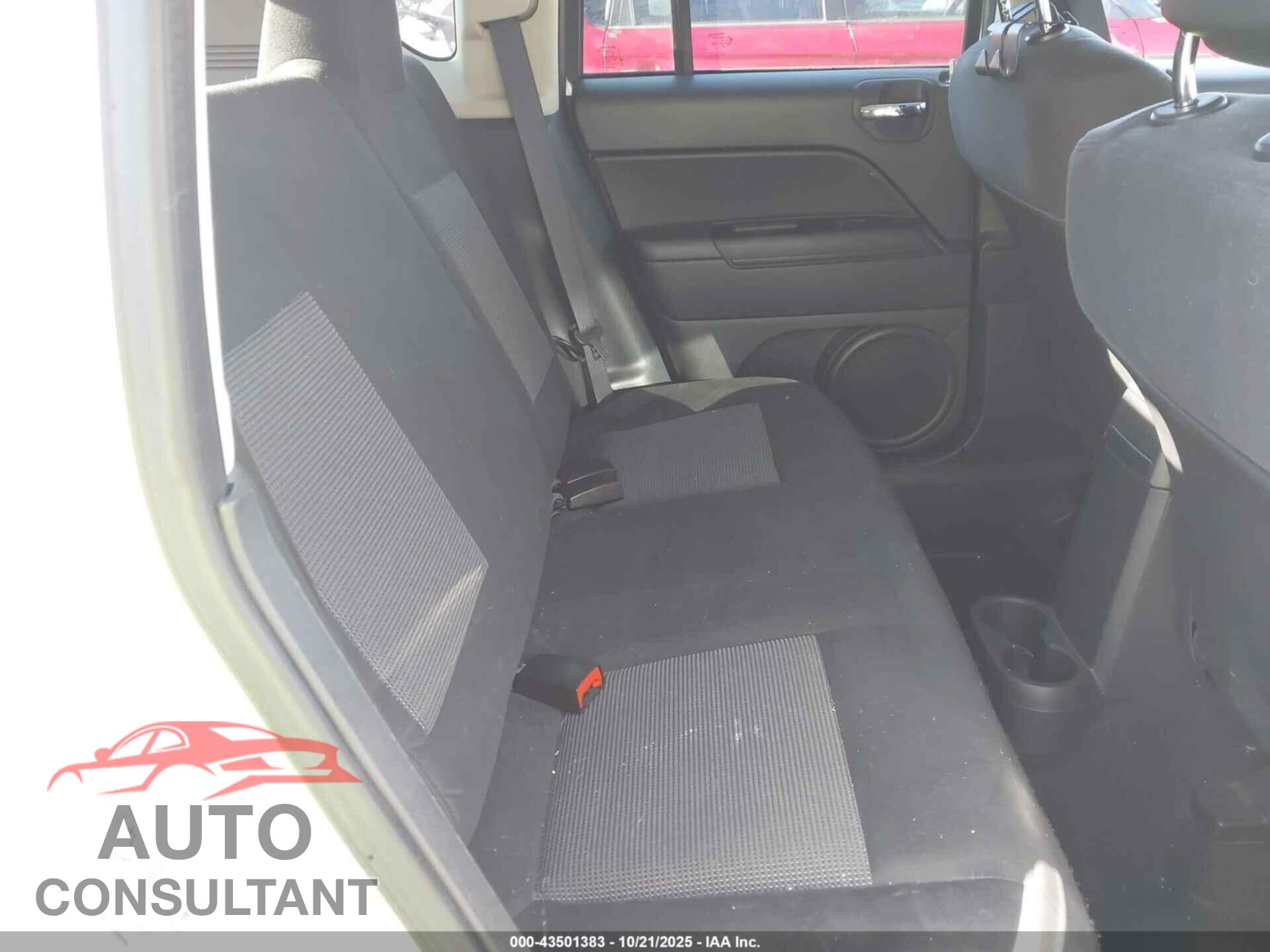 JEEP COMPASS 2011 - 1J4NF1FB1BD281301