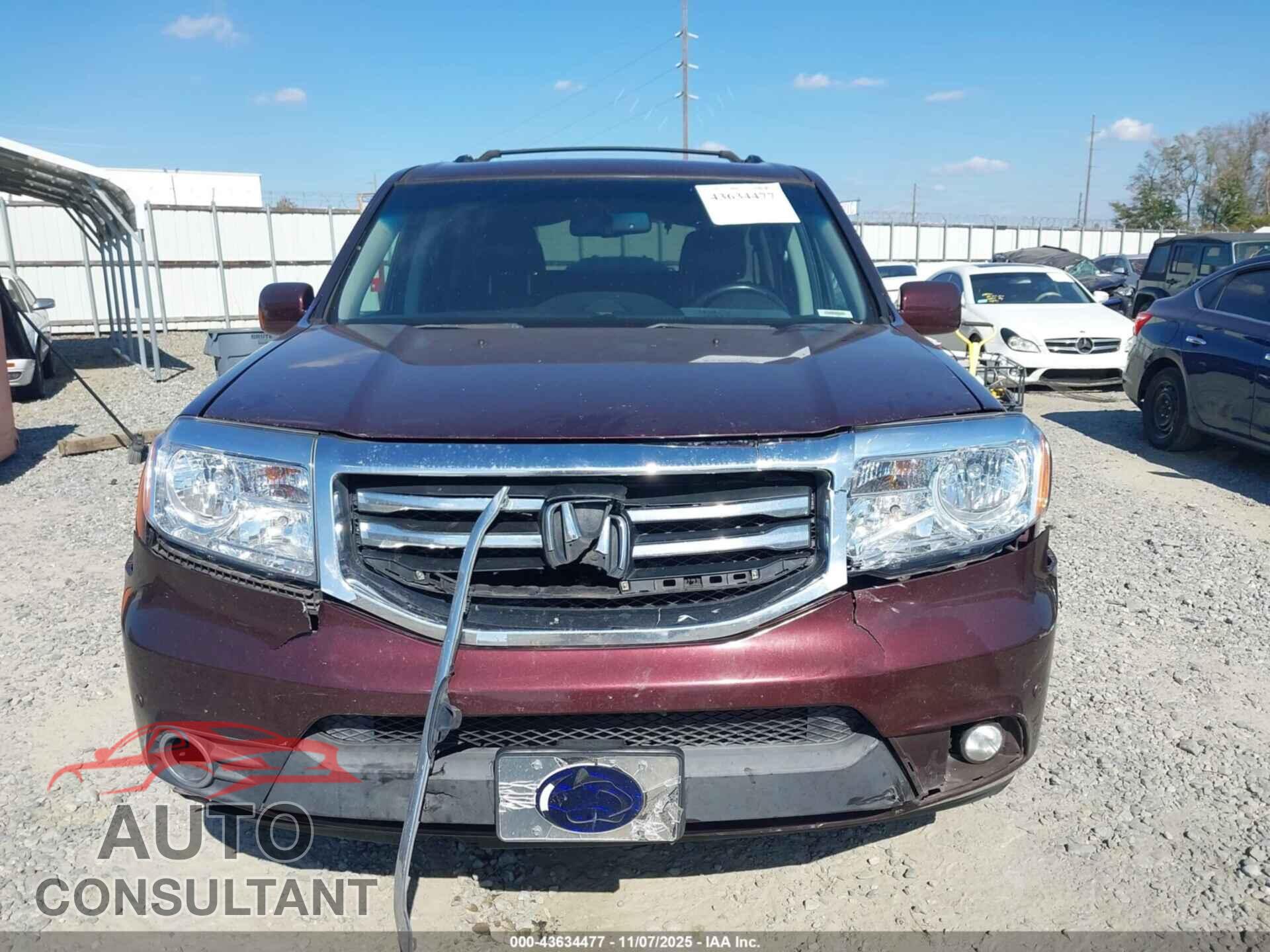 HONDA PILOT 2015 - 5FNYF3H96FB026702