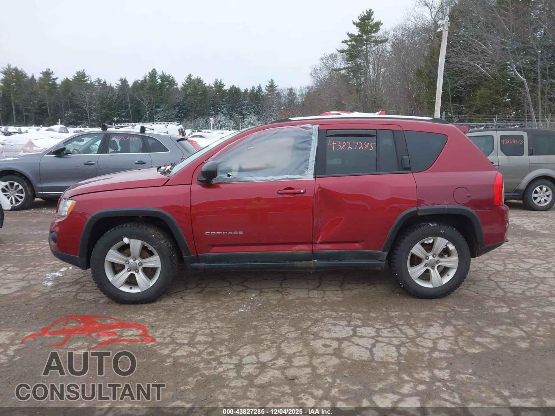 JEEP COMPASS 2011 - 1J4NF1FB6BD212362