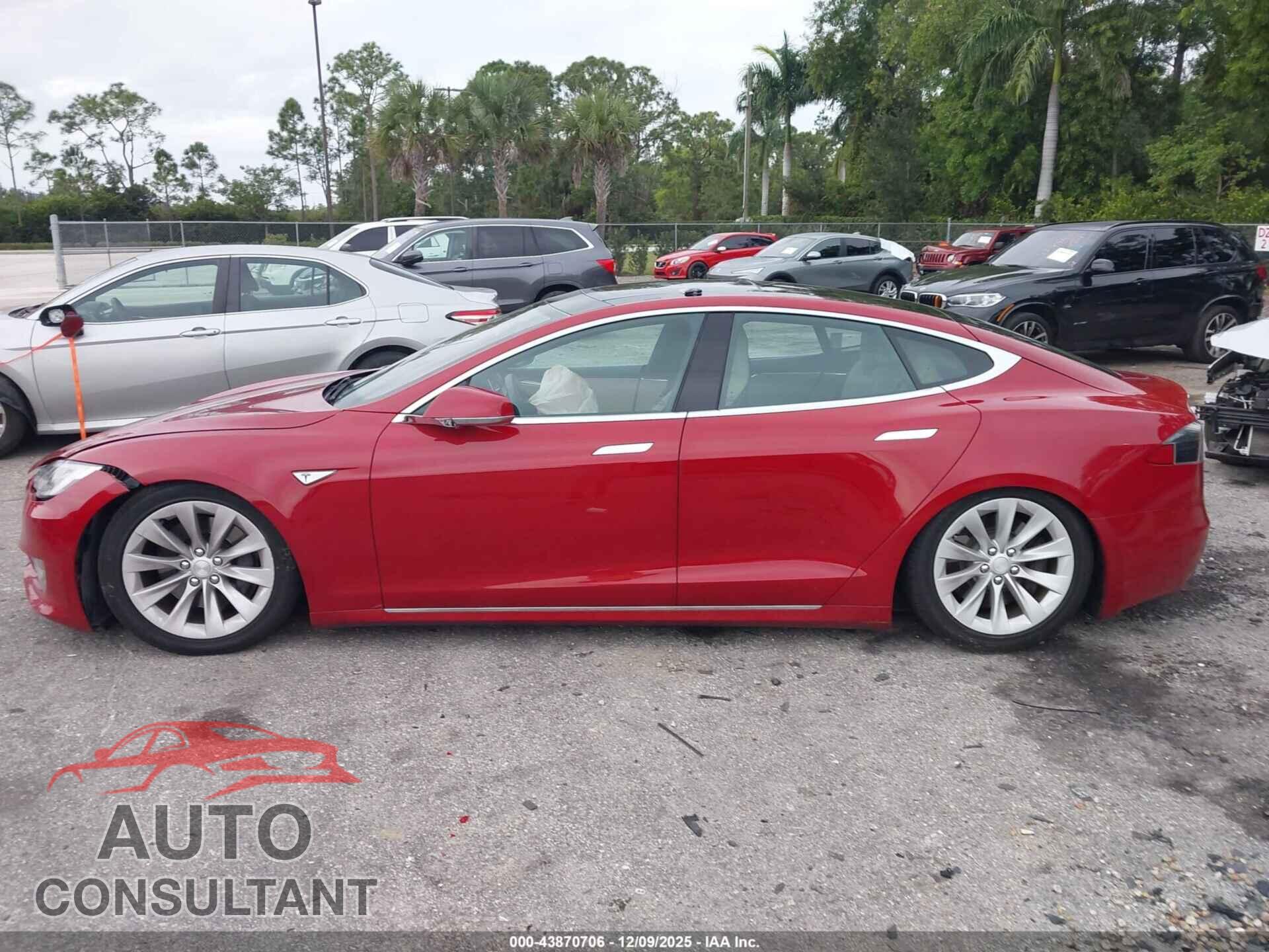 TESLA MODEL S 2016 - 5YJSA1E10GF156273
