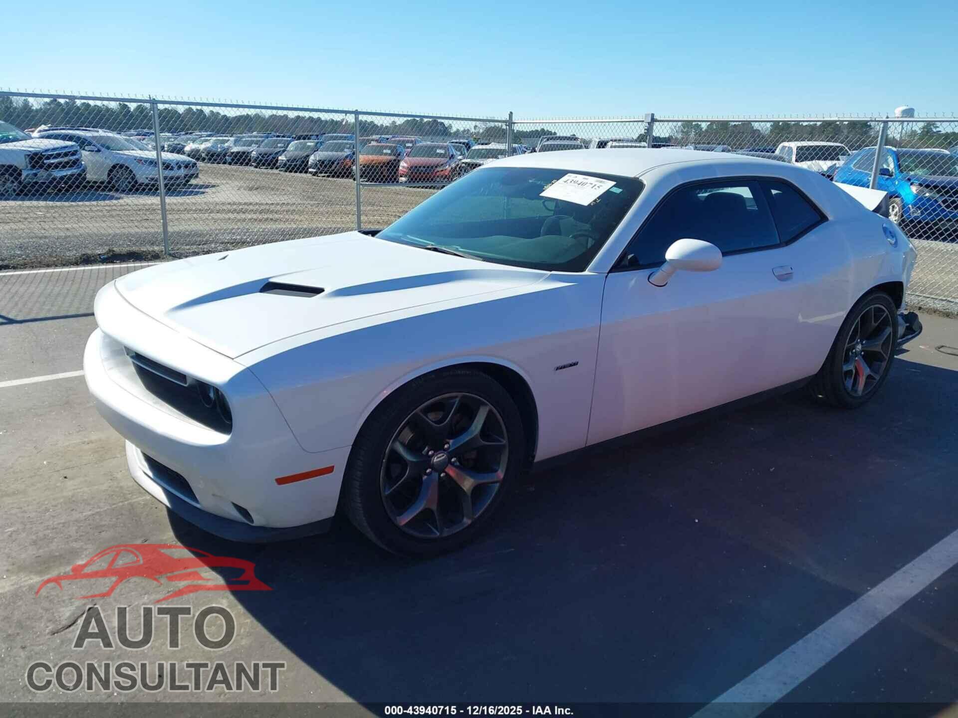 DODGE CHALLENGER 2015 - 2C3CDZAT8FH710240