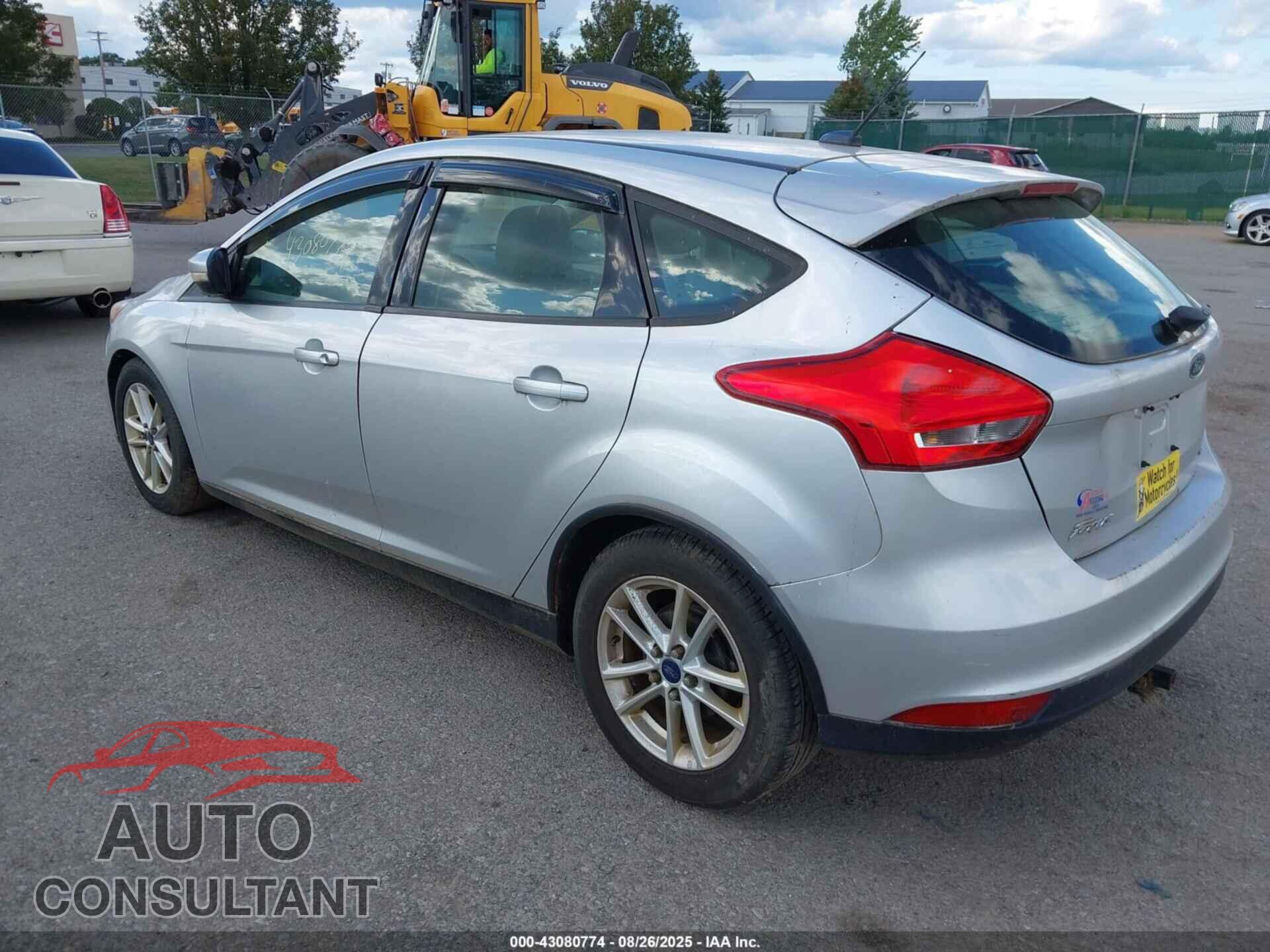 FORD FOCUS 2015 - 1FADP3K28FL283306
