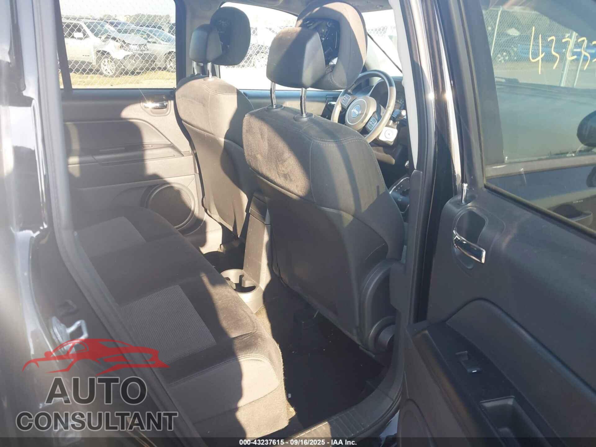 JEEP COMPASS 2013 - 1C4NJDEB6DD228202