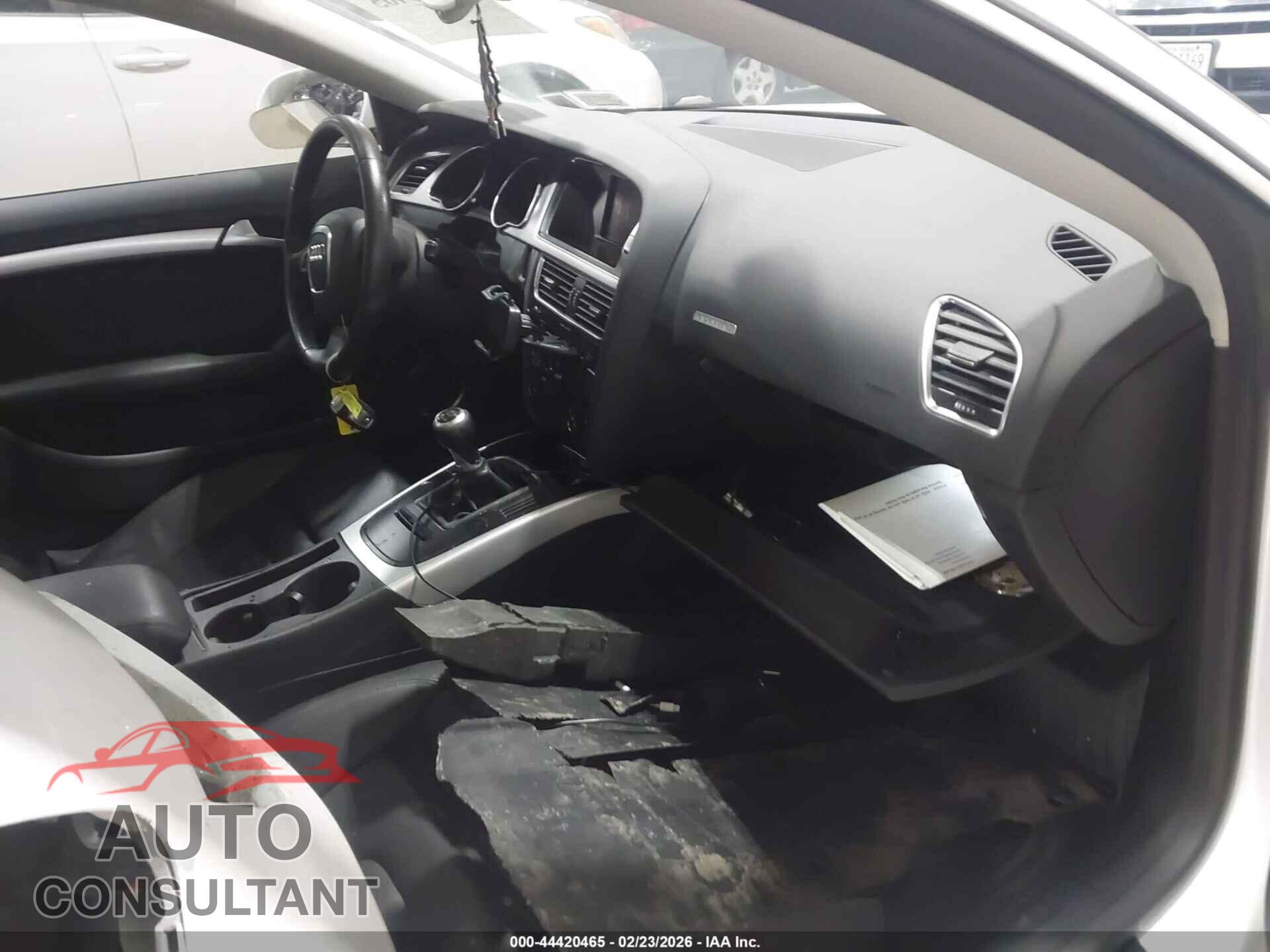 AUDI A5 2012 - WAURFAFR3CA012186