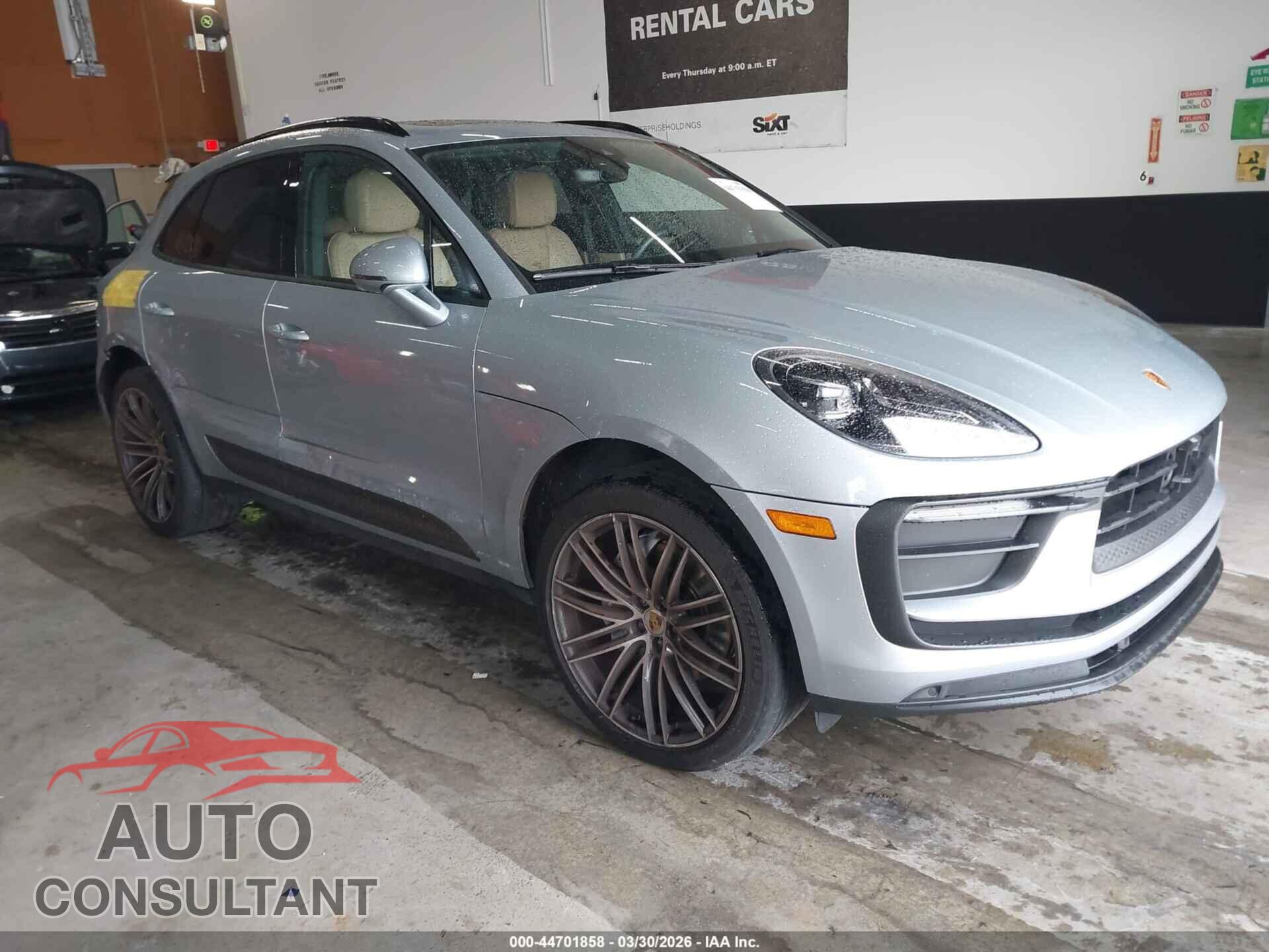 PORSCHE MACAN 2024 - WP1AA2A59RLB04214