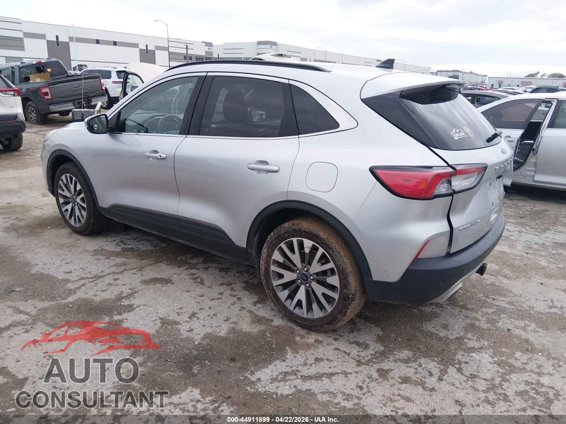 FORD ESCAPE 2020 - 1FMCU9J93LUA81202