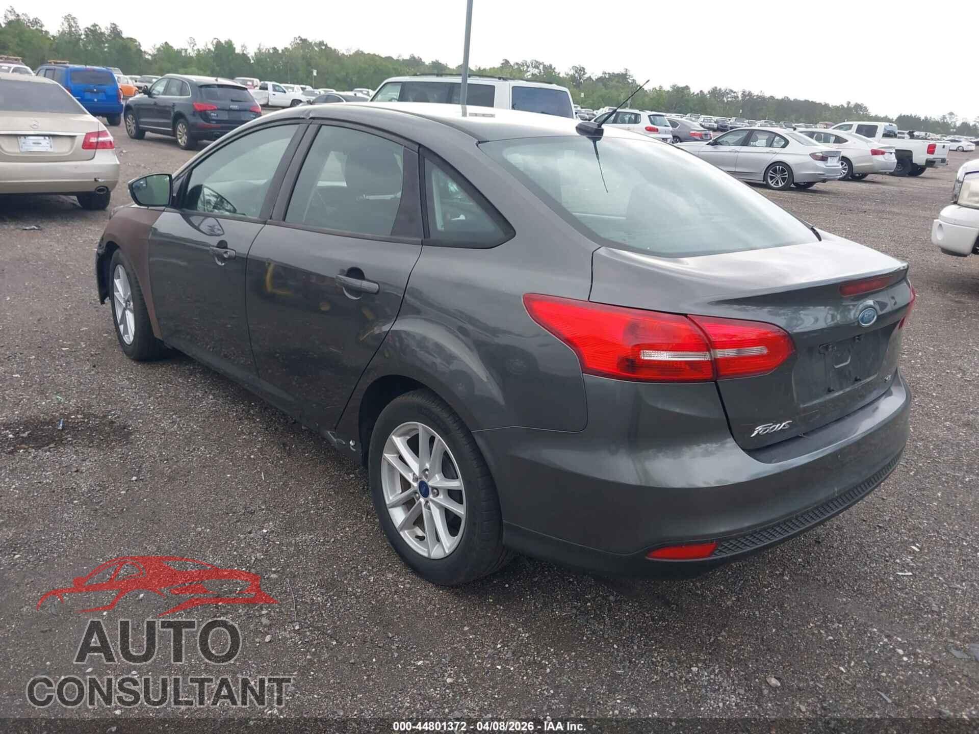 FORD FOCUS 2017 - 1FADP3F26HL289392