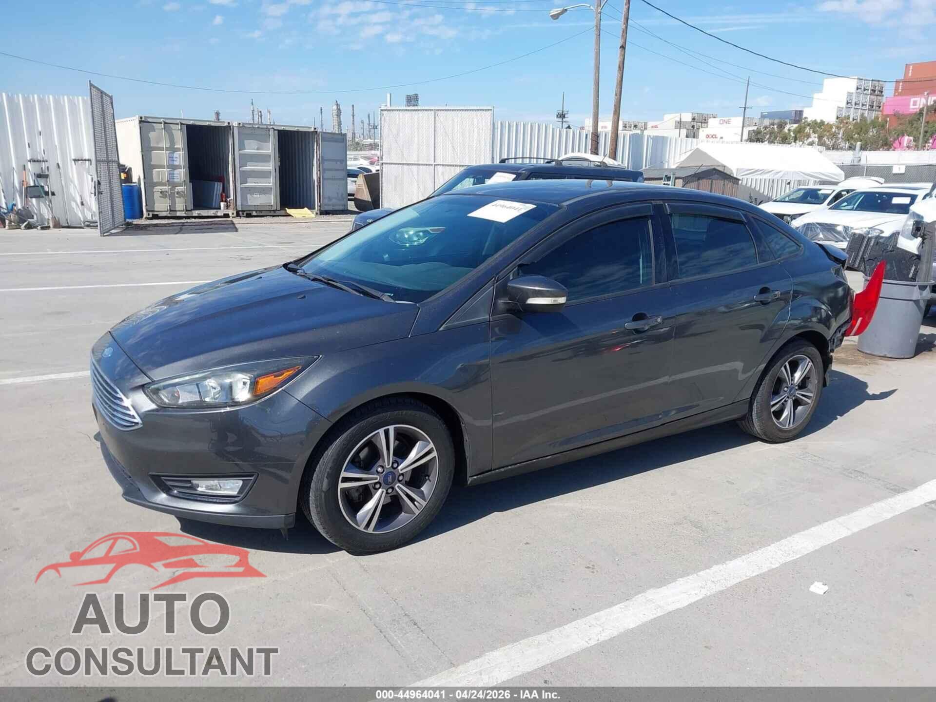 FORD FOCUS 2017 - 1FADP3FE1HL348407