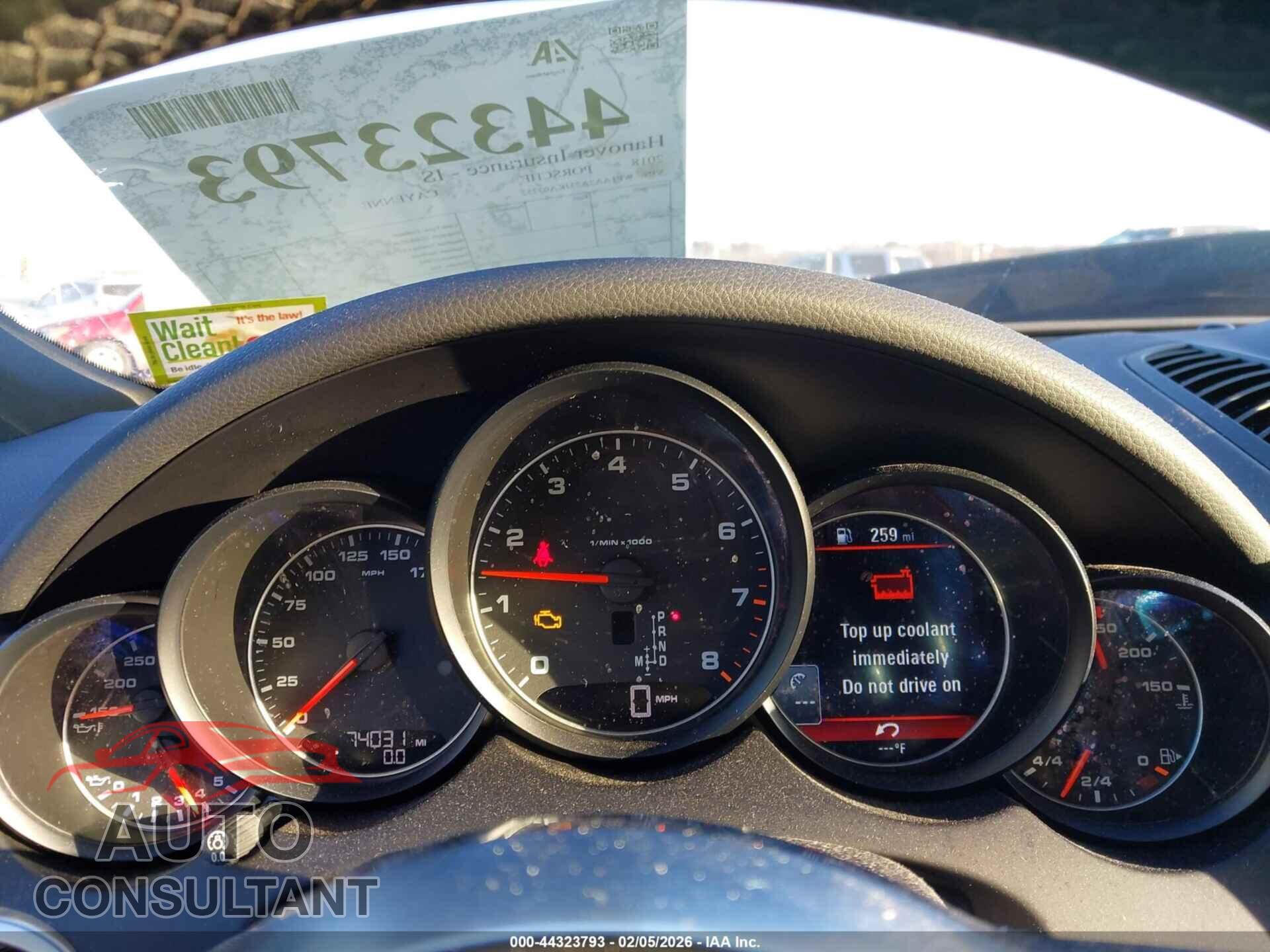 PORSCHE CAYENNE 2018 - WP1AA2A23JKA03752