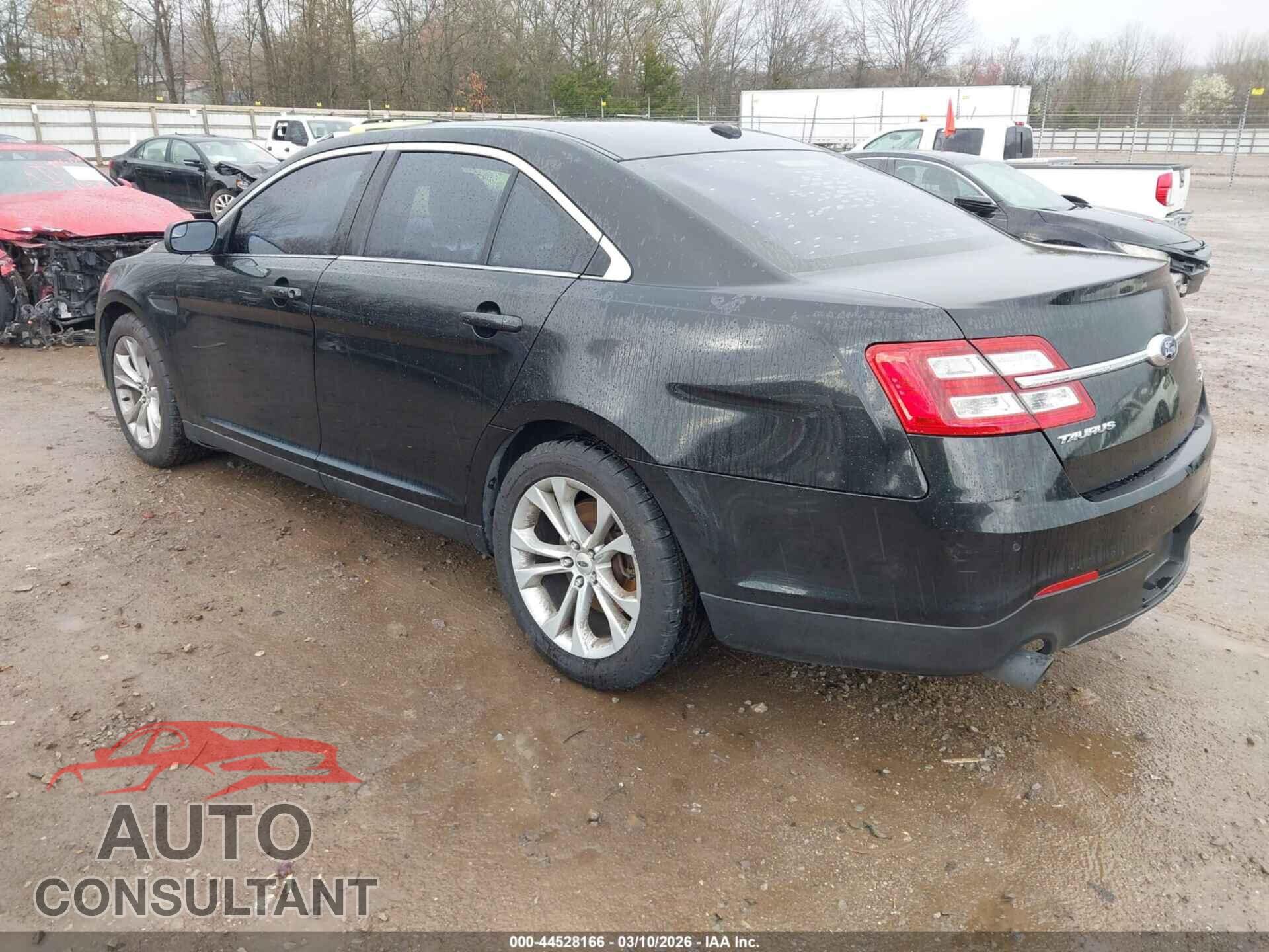 FORD TAURUS 2013 - 1FAHP2E80DG220654