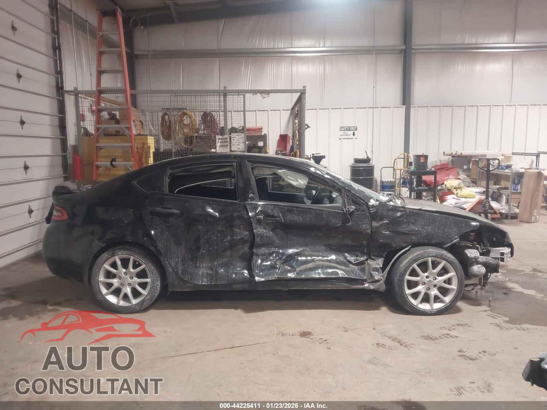 DODGE DART 2013 - 1C3CDFBA6DD302244
