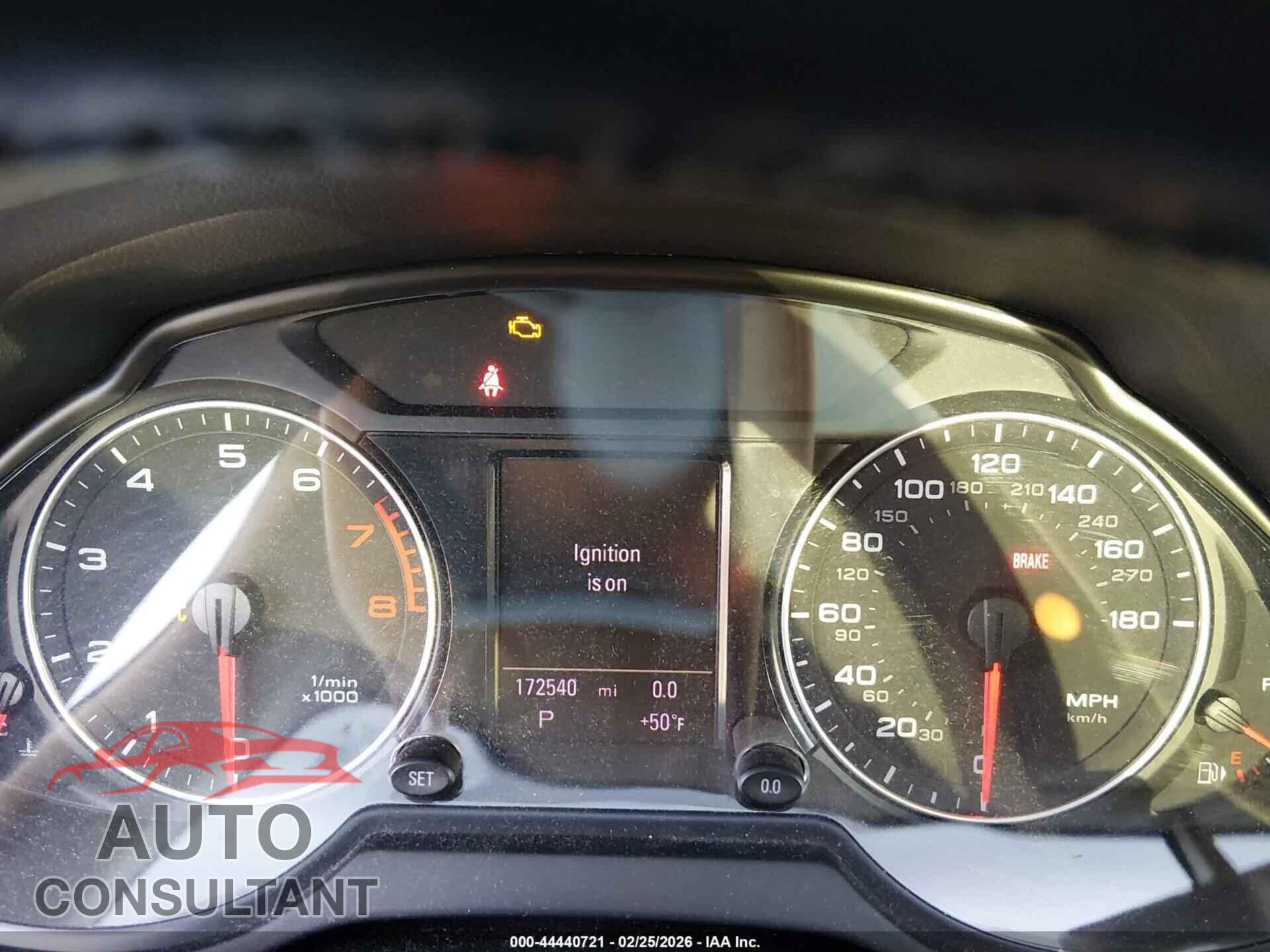 AUDI Q5 2012 - WA1LFAFP2CA042782
