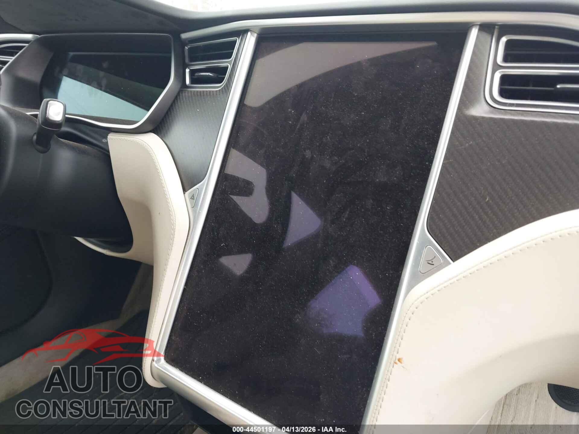 TESLA MODEL S 2017 - 5YJSA1E27HF220240