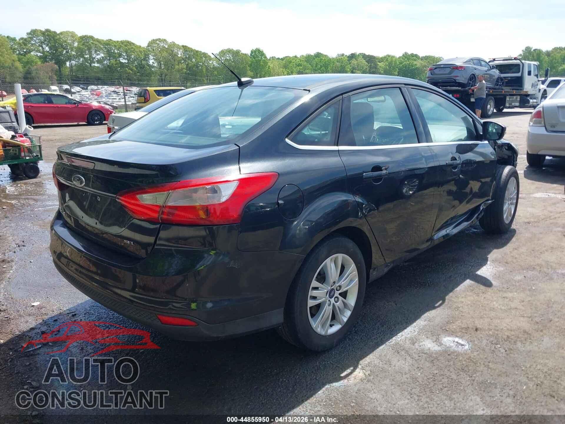 FORD FOCUS 2012 - 1FAHP3H26CL162018