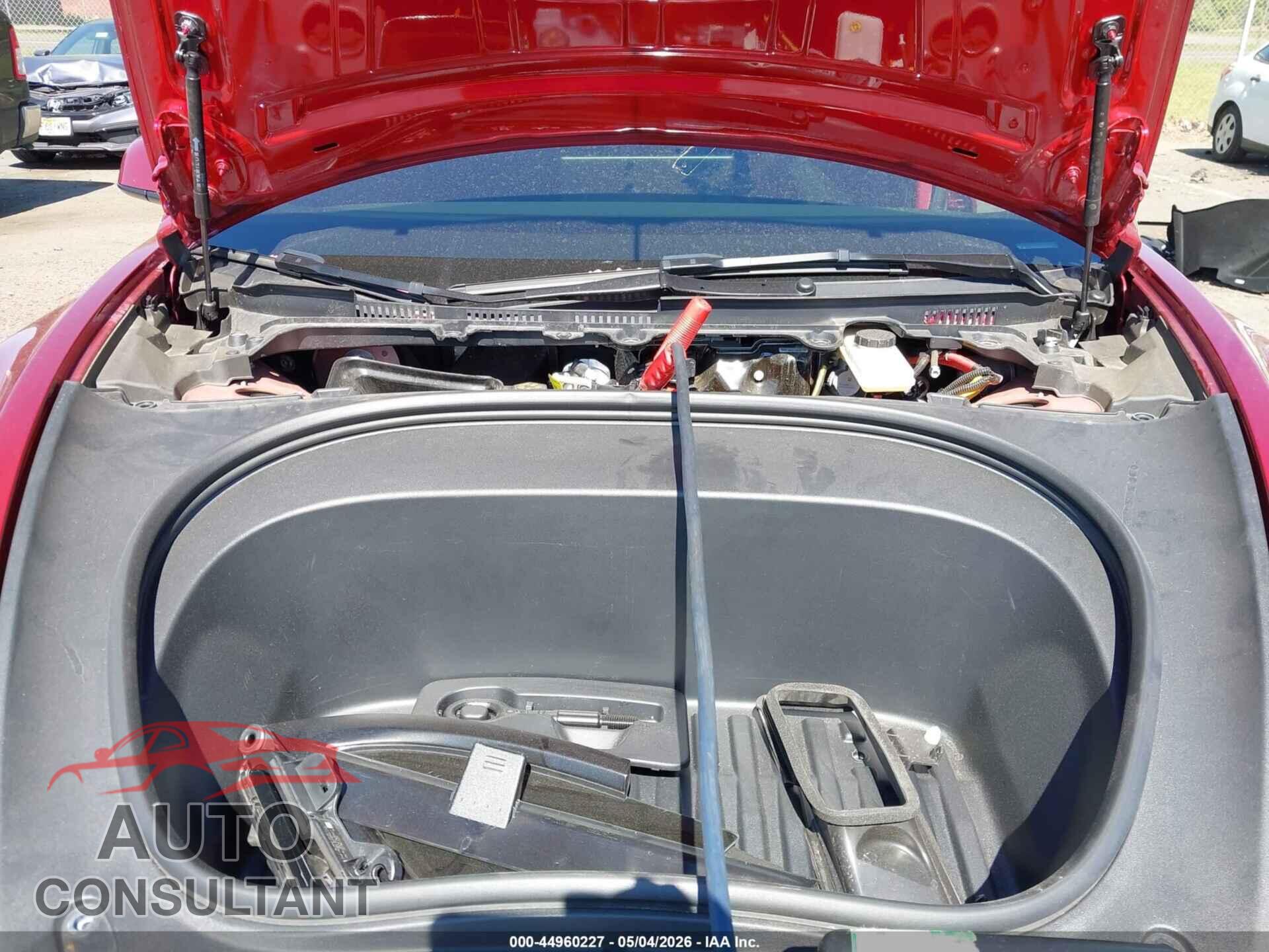 TESLA MODEL 3 2024 - 5YJ3E1EBXRF843667