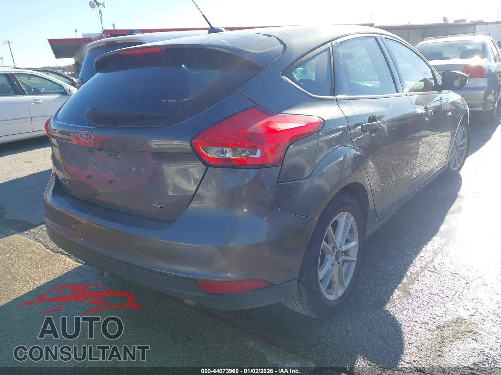 FORD FOCUS 2017 - 1FADP3K23HL283779