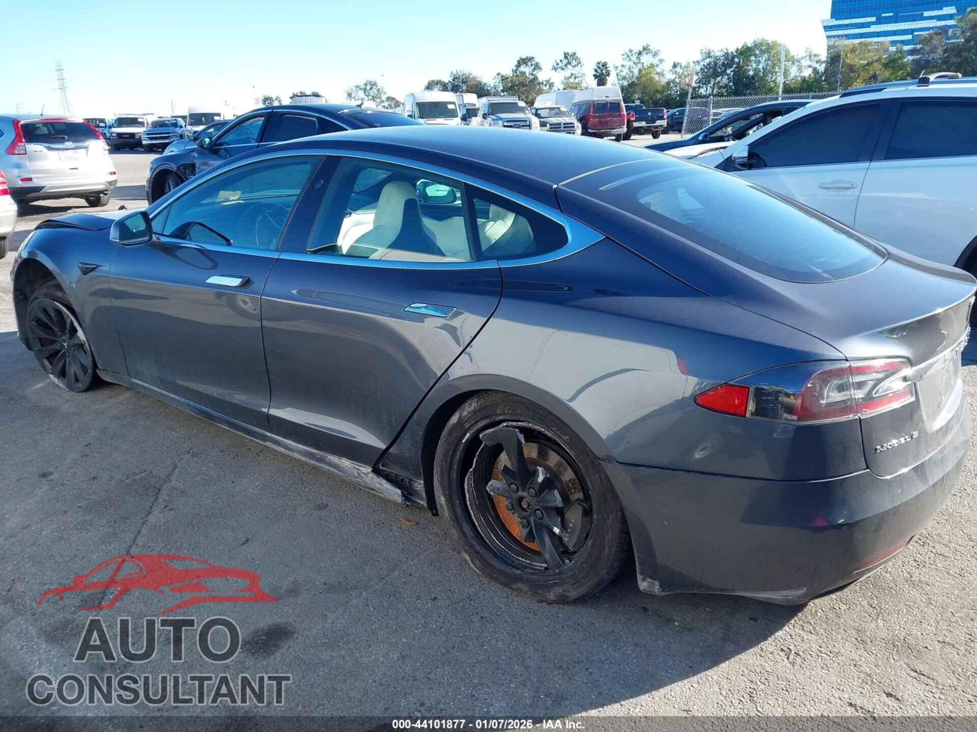 TESLA MODEL S 2017 - 5YJSA1E21HF223750